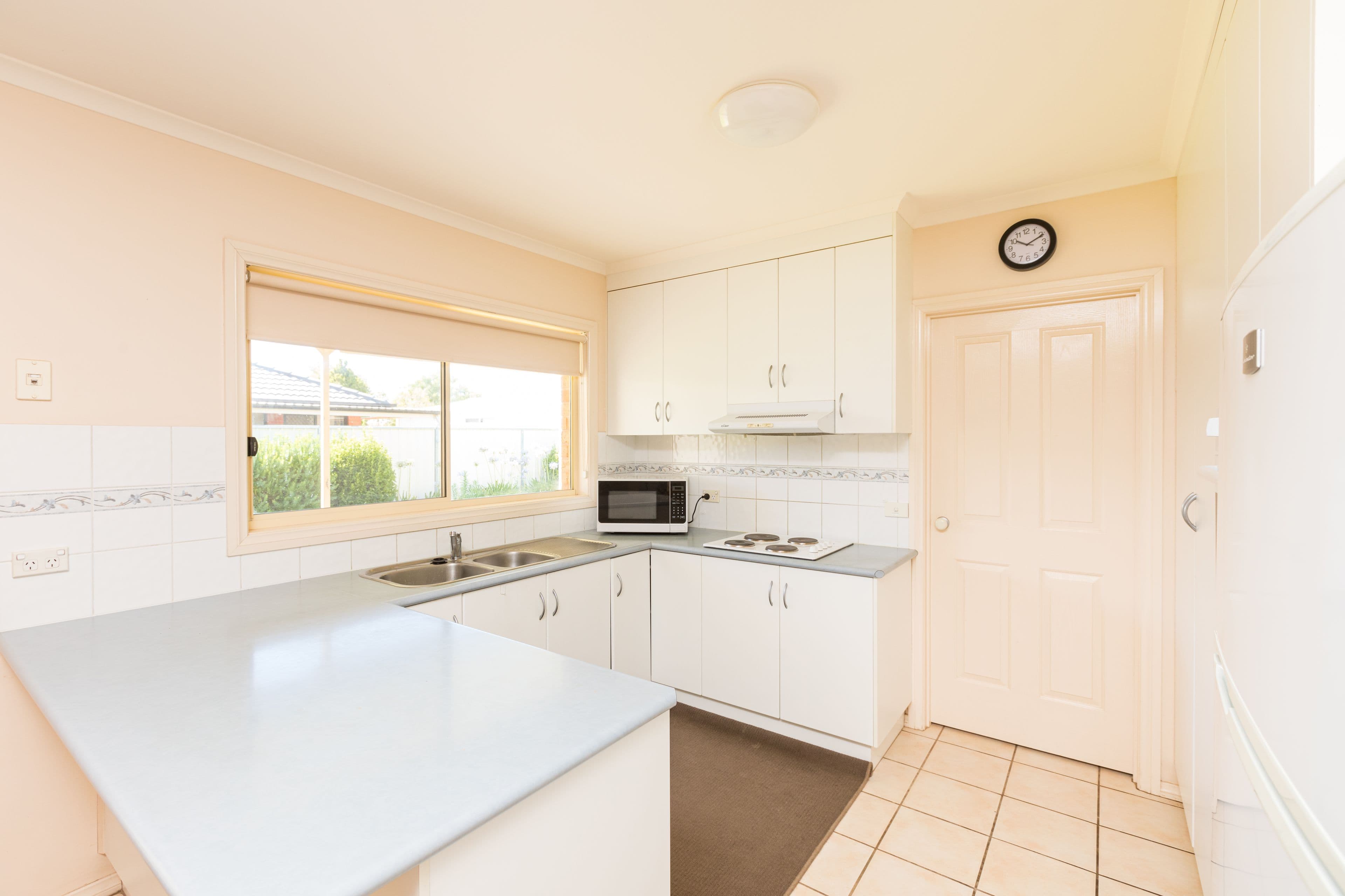 27 Canterbury Drive, Mildura VIC 3500, Mildura - Thumbnail 3