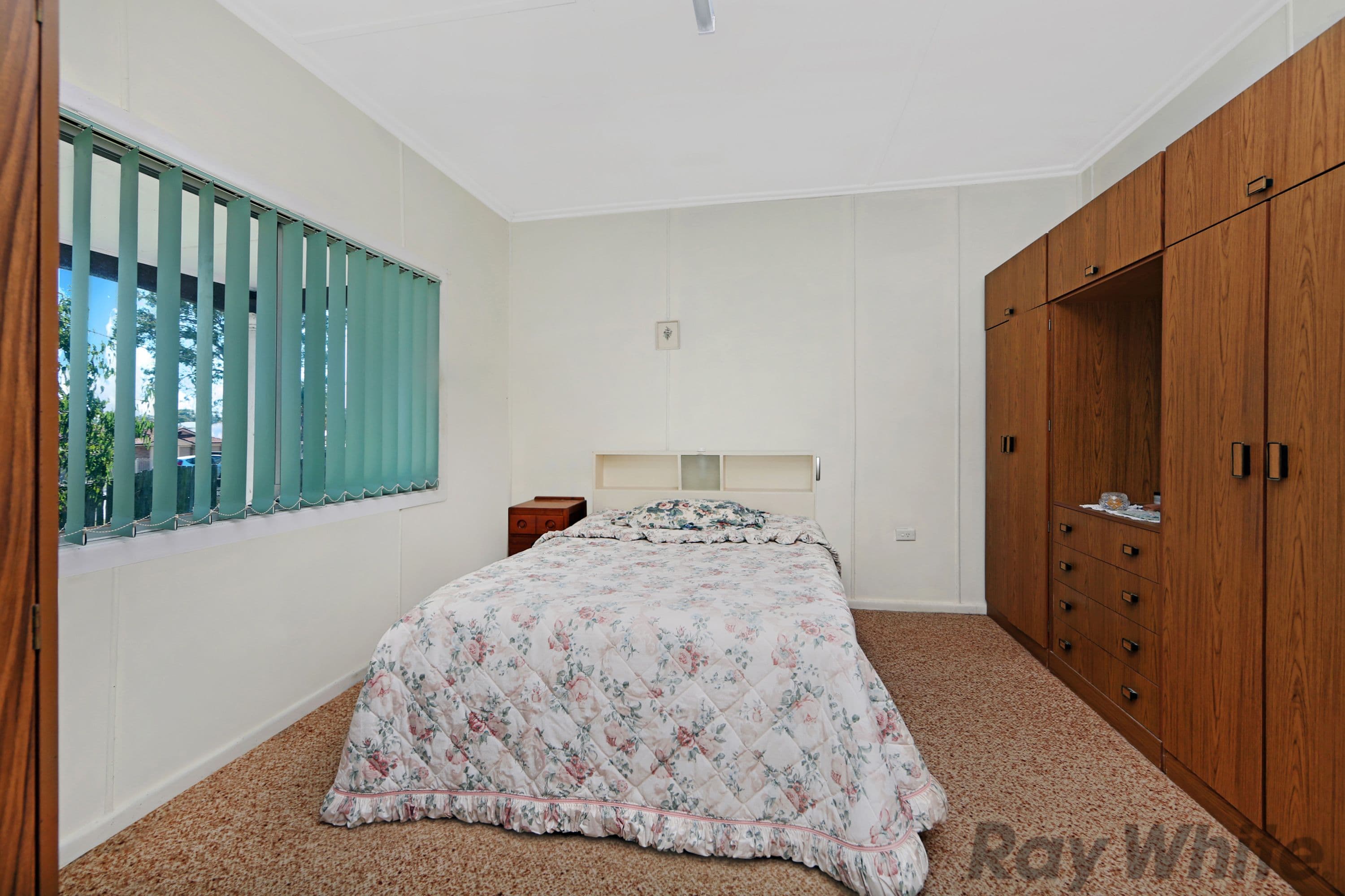 76 Scenic Drive, Budgewoi - Thumbnail 4
