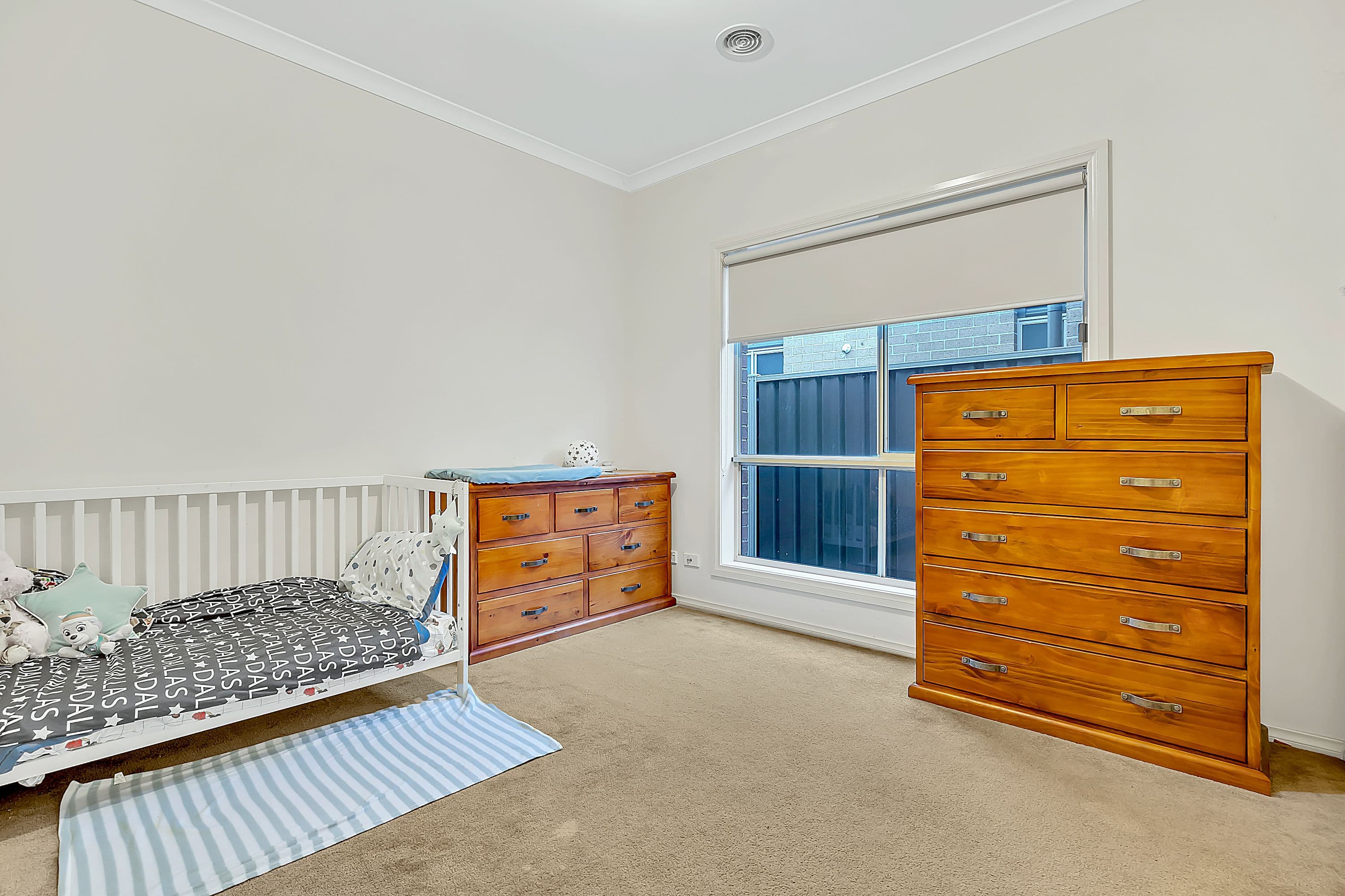 17 Acland Street, Craigieburn VIC 3064, Craigieburn - Thumbnail 4