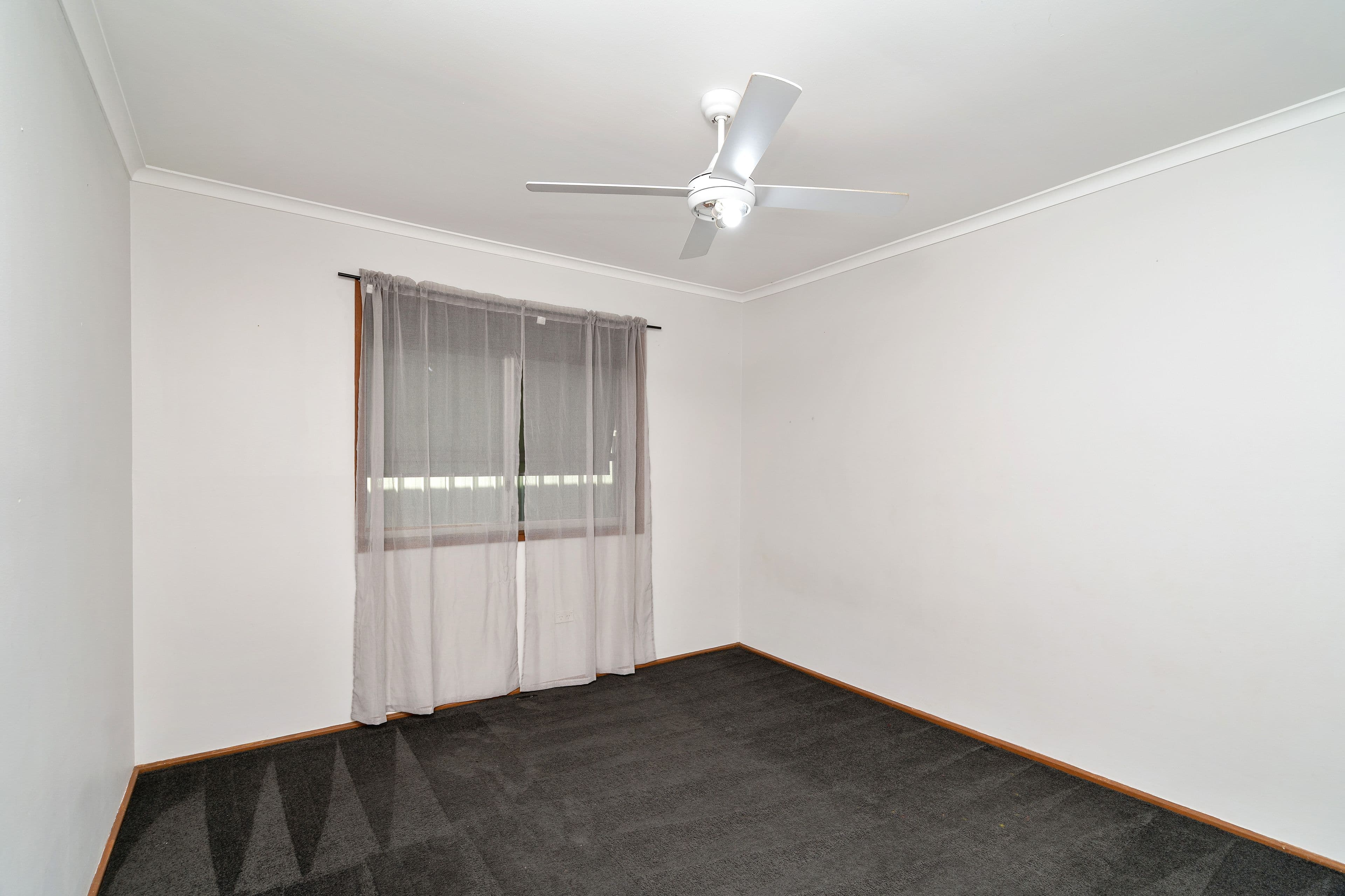 442 Lake Albert Road, Lake Albert NSW 2650, Lake Albert - Thumbnail 4