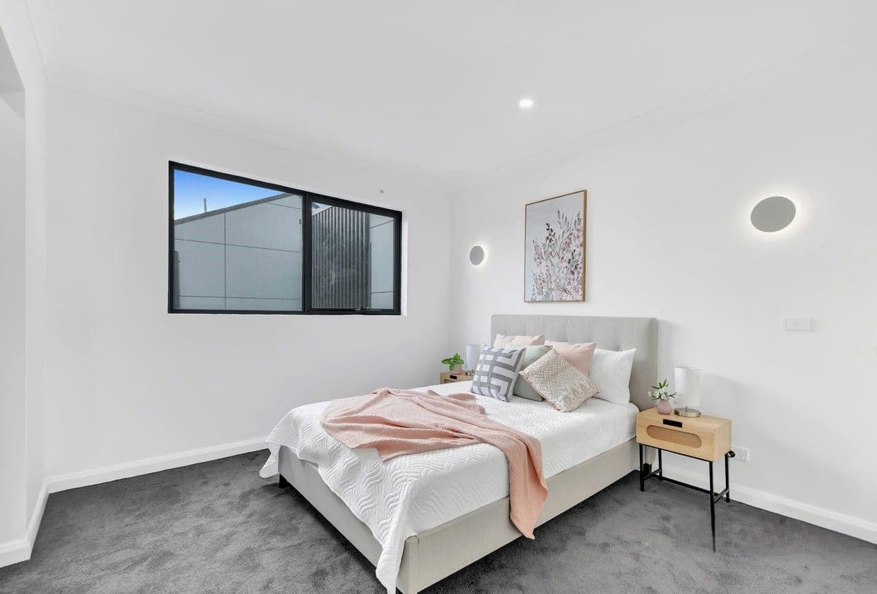 4 Bernard Street, Reservoir VIC 3073, Reservoir - Thumbnail 5