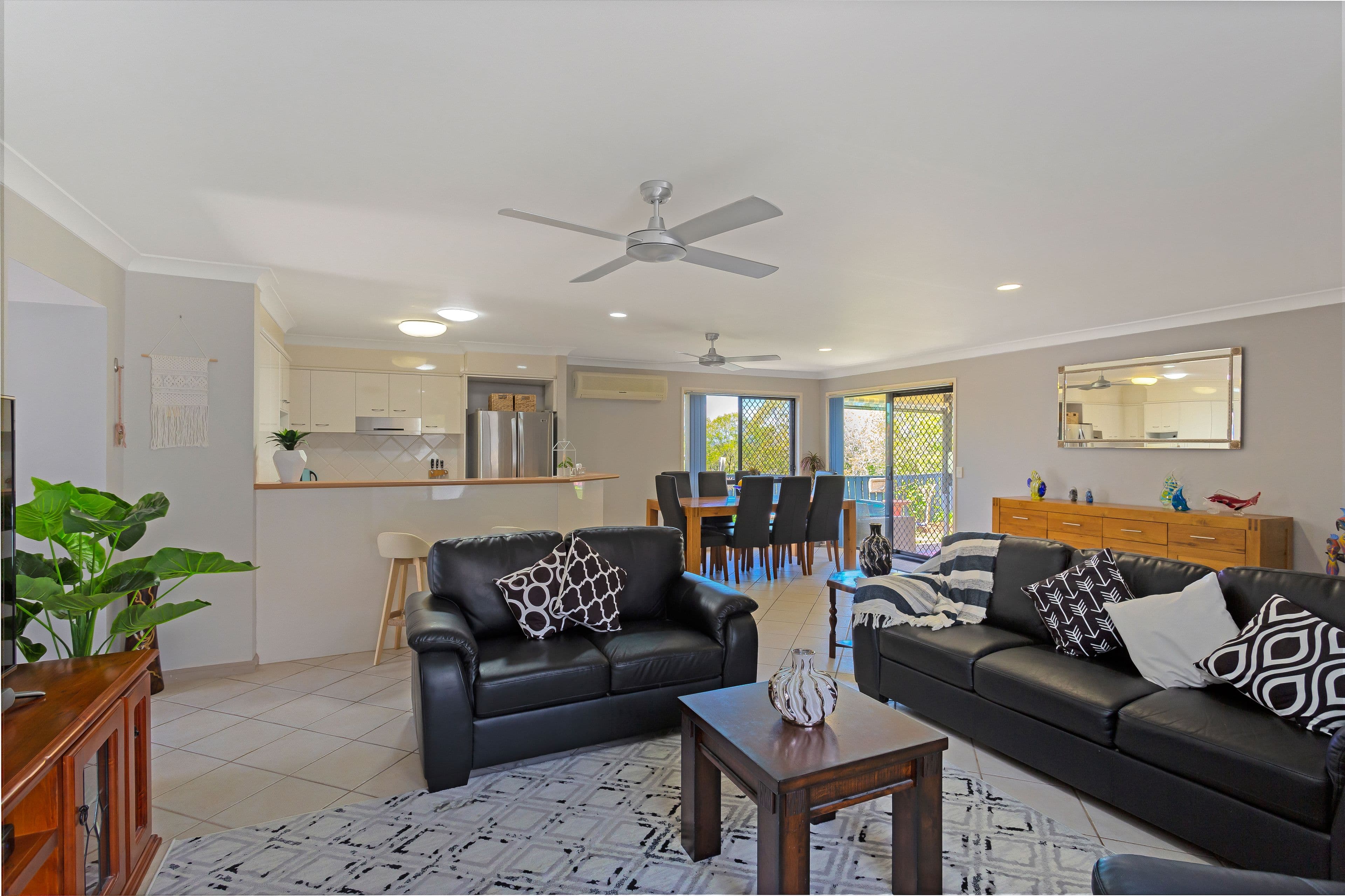 31 Langport Parade, Mudgeeraba QLD 4213, Mudgeeraba - Thumbnail 4
