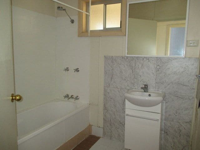 46 Tooloon Street, Coonamble - Thumbnail 6