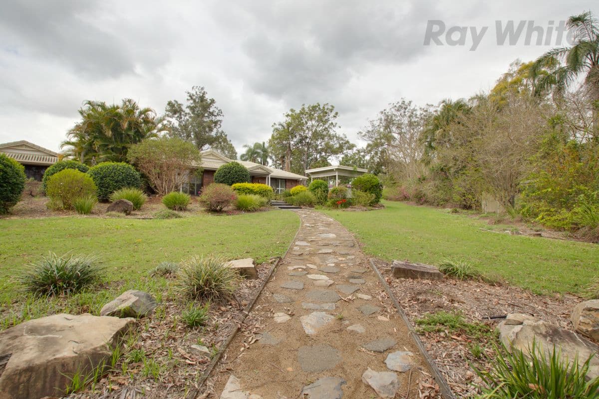 105-107 Phillip Crescent, Barellan Point QLD 4306, Barellan Point - Image 1