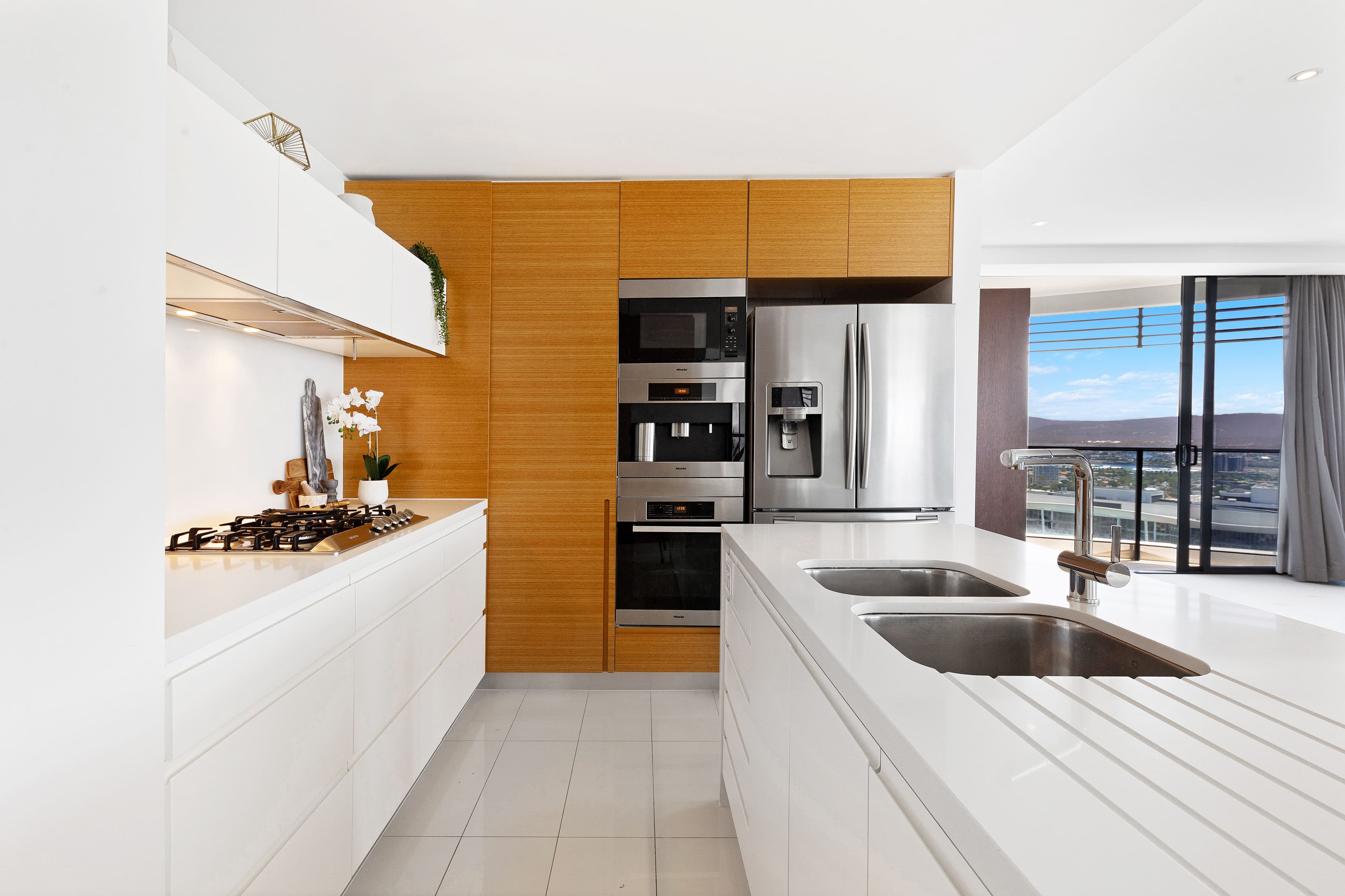 23001 The Oracle 21 Elizabeth Avenue, Broadbeach QLD 4218, Broadbeach - Thumbnail 6
