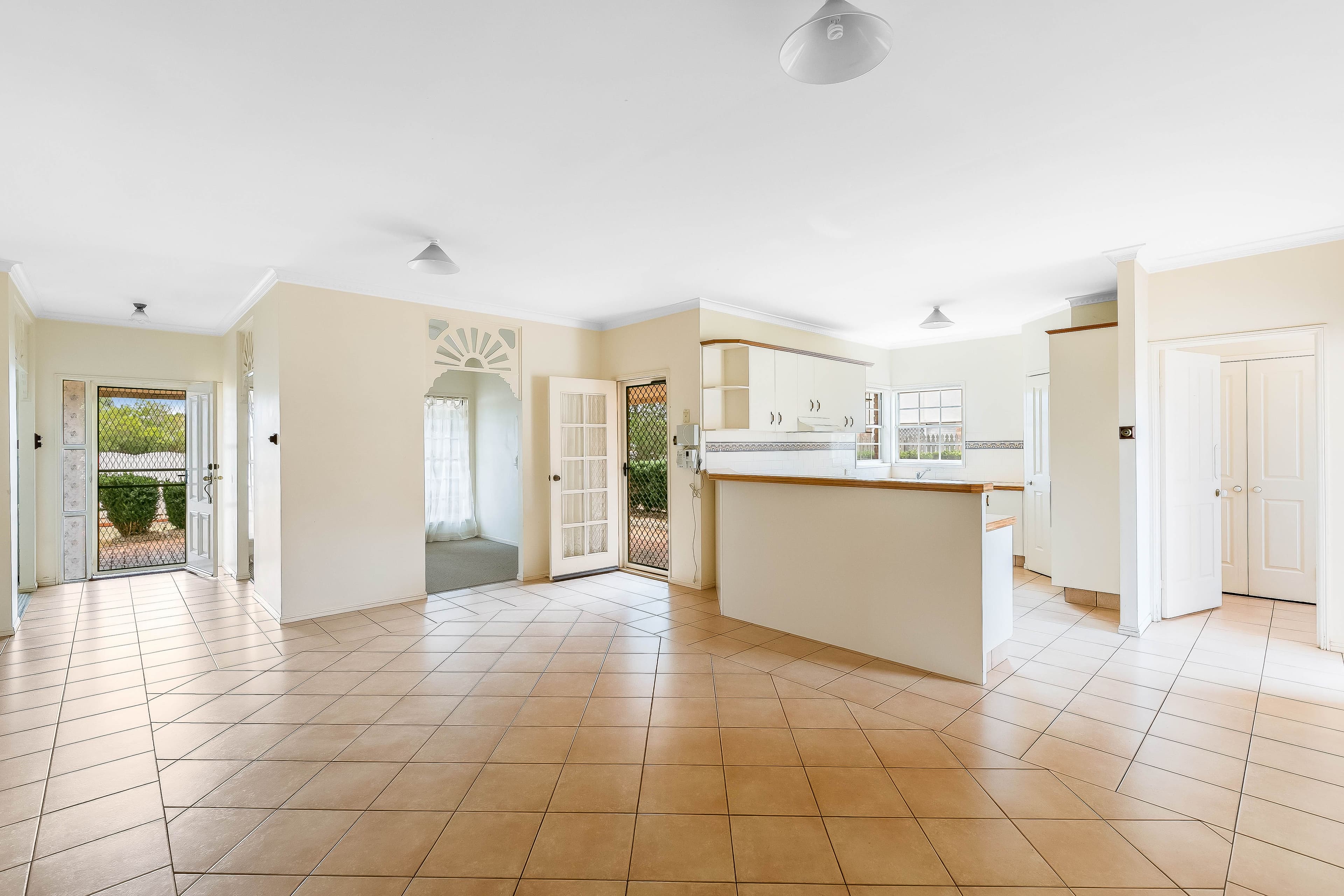 16 Hennenlotter Court, Kearneys Spring QLD 4350, Kearneys Spring - Thumbnail 3