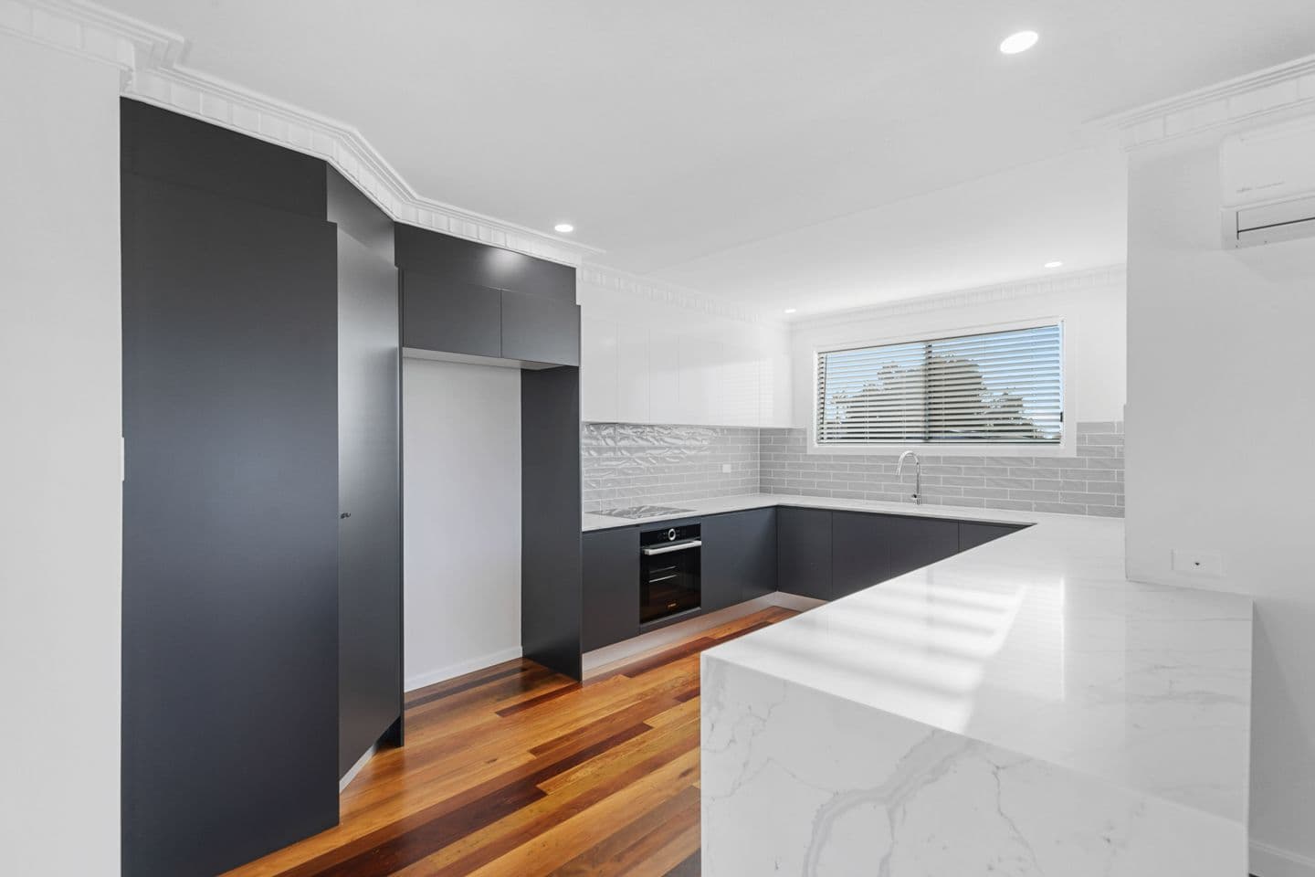 14-16 Turrum Street, Scarness QLD 4655, Scarness - Thumbnail 3