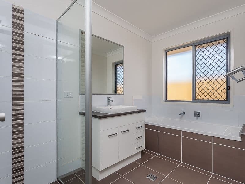 58 Mapleton Drive, North Lakes QLD 4509, North Lakes - Thumbnail 7