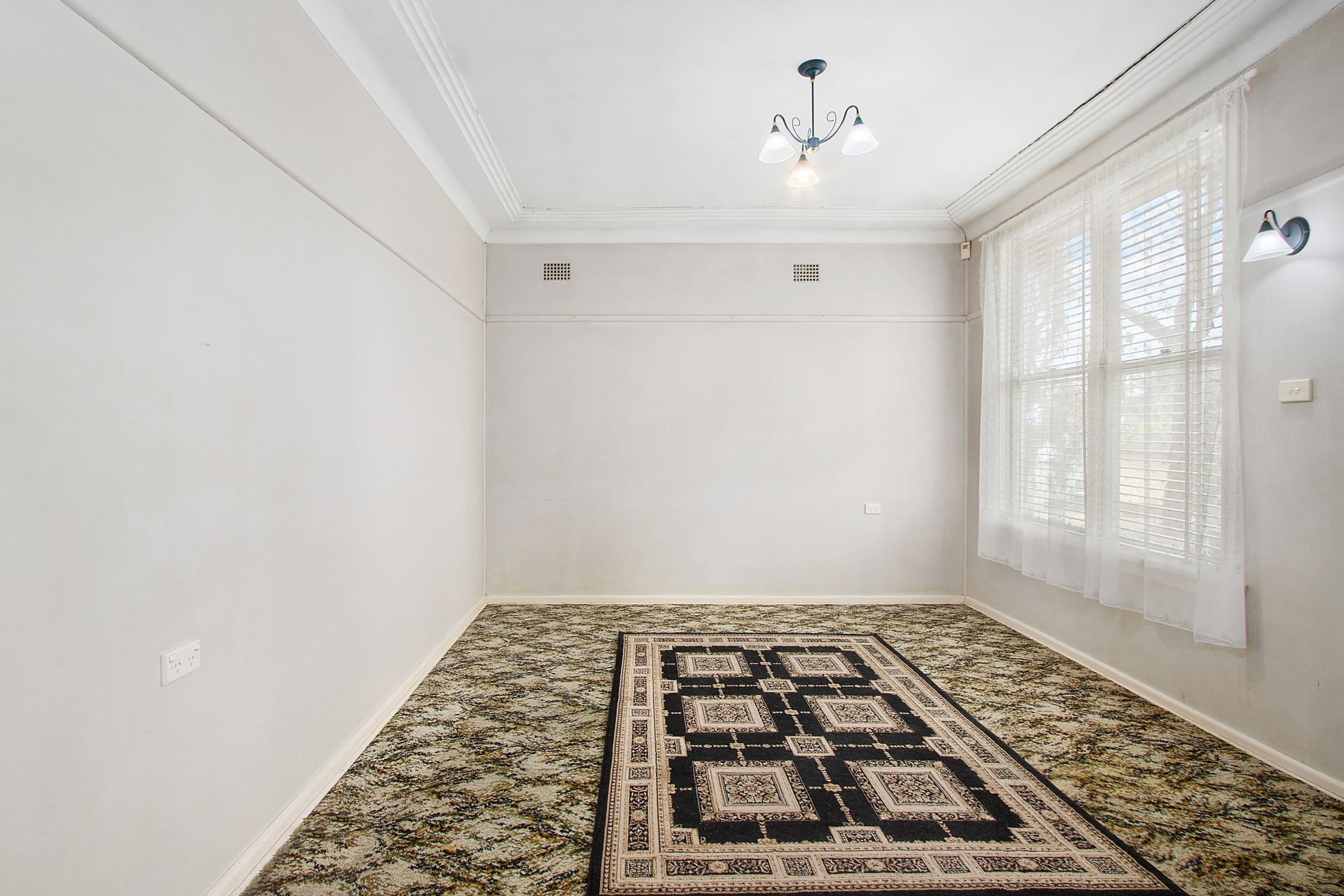 15 Cambridge Avenue, Windsor - Thumbnail 3