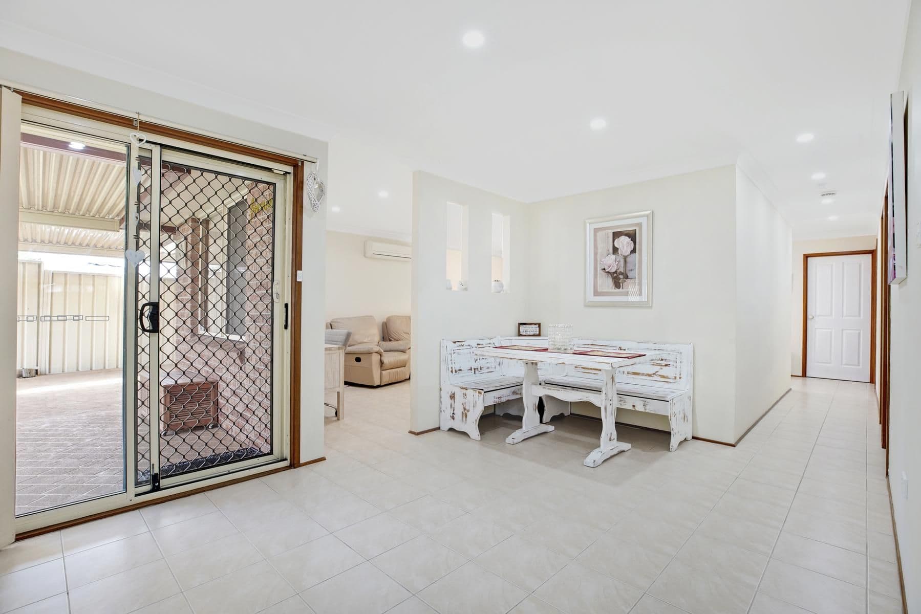 34 Falcon Crescent, Claremont Meadows NSW 2747, Claremont Meadows - Thumbnail 3