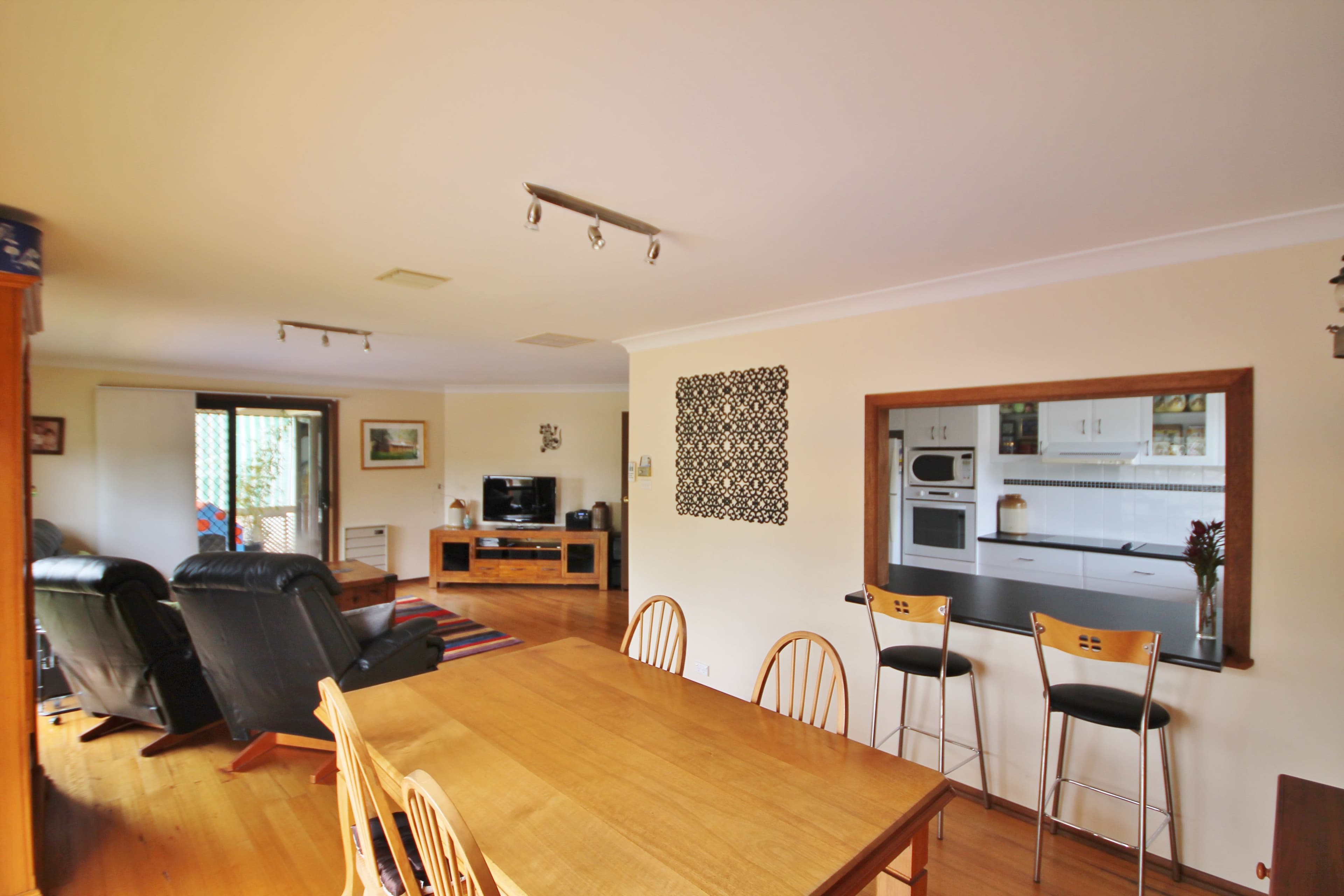 4 Hardy Avenue, Young - Thumbnail 6