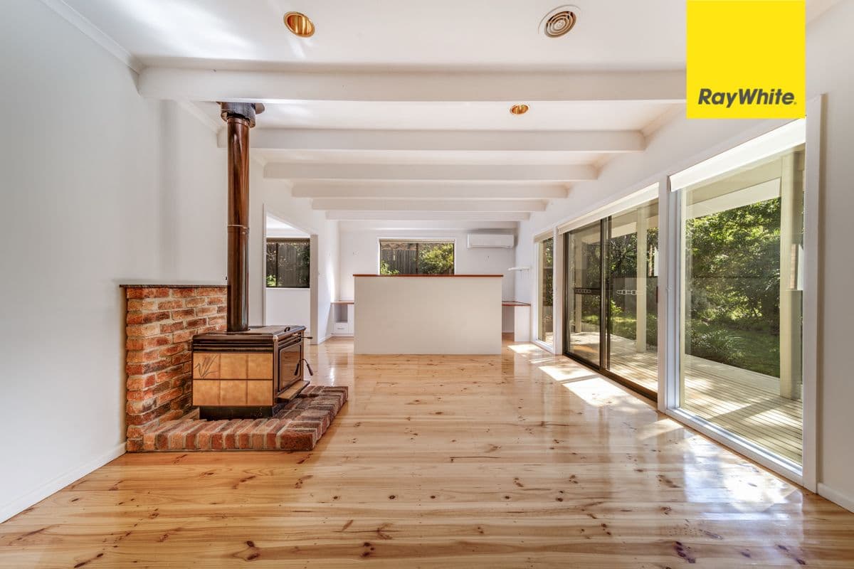 9 McPhail Place, Fadden ACT 2904, Fadden - Thumbnail 4