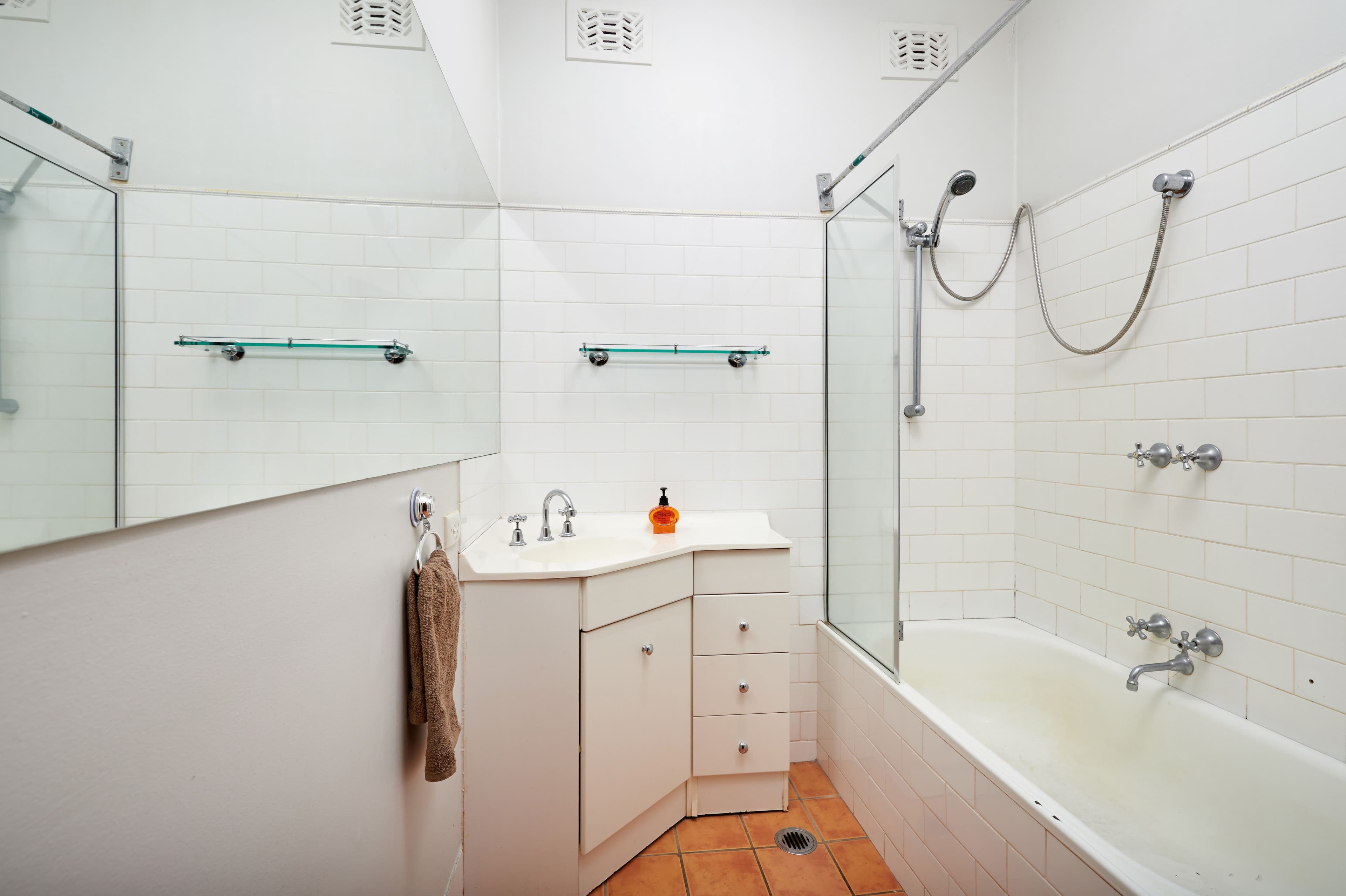 4 Sullivan Avenue, Wagga Wagga - Thumbnail 7