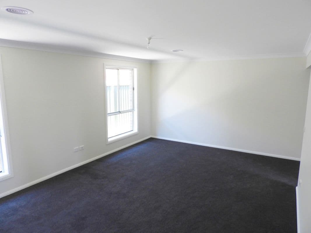 6 Matthews Street, Windradyne - Thumbnail 4