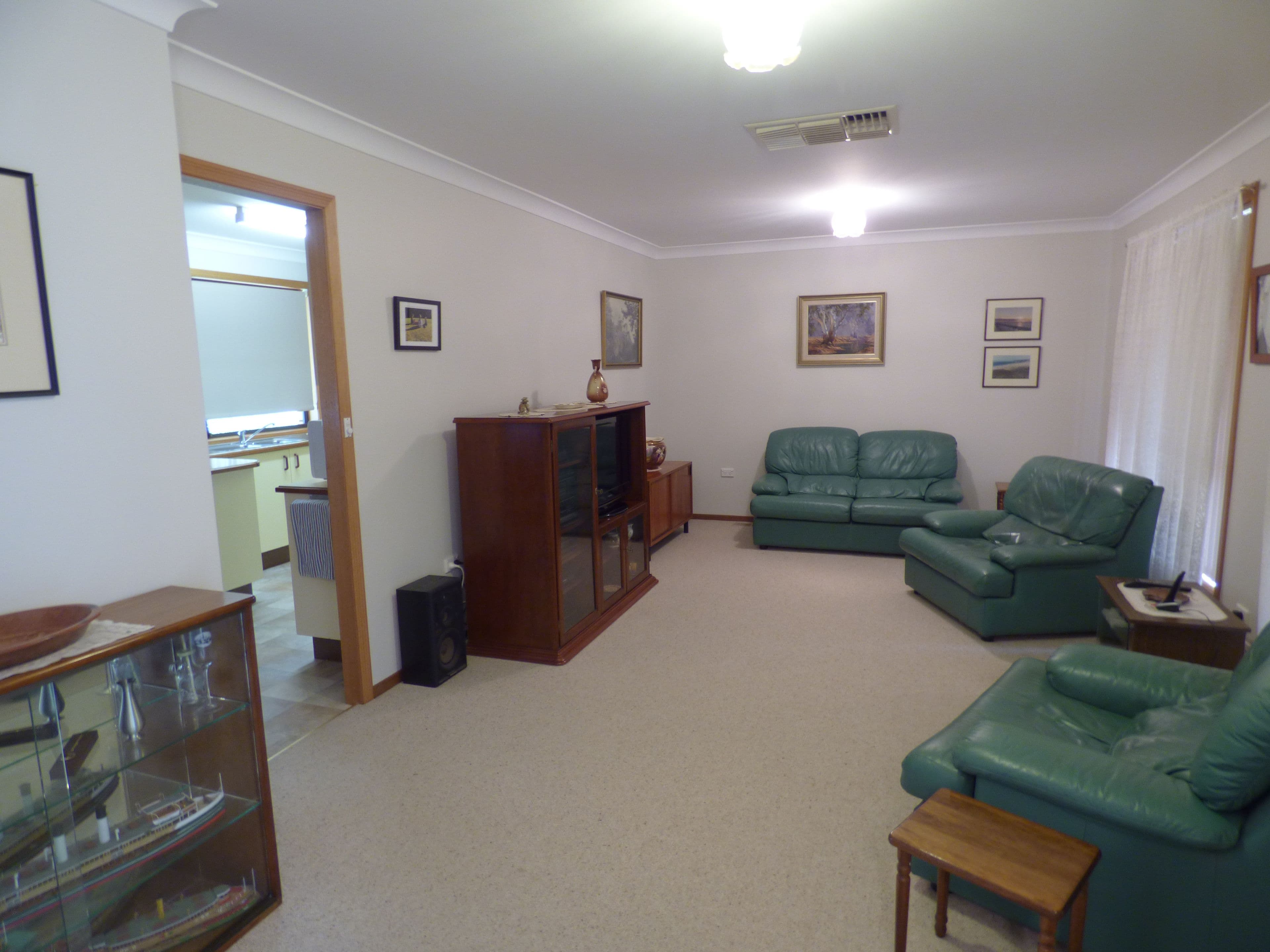 2 Blue Gum Street, Forbes - Thumbnail 2