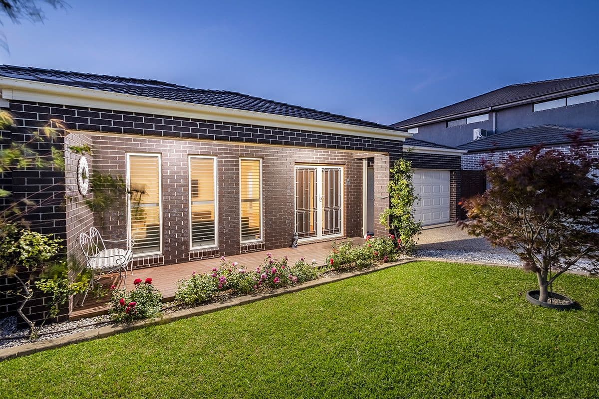 13 Carinya Court, Cranbourne North VIC 3977, Cranbourne North - Thumbnail 2