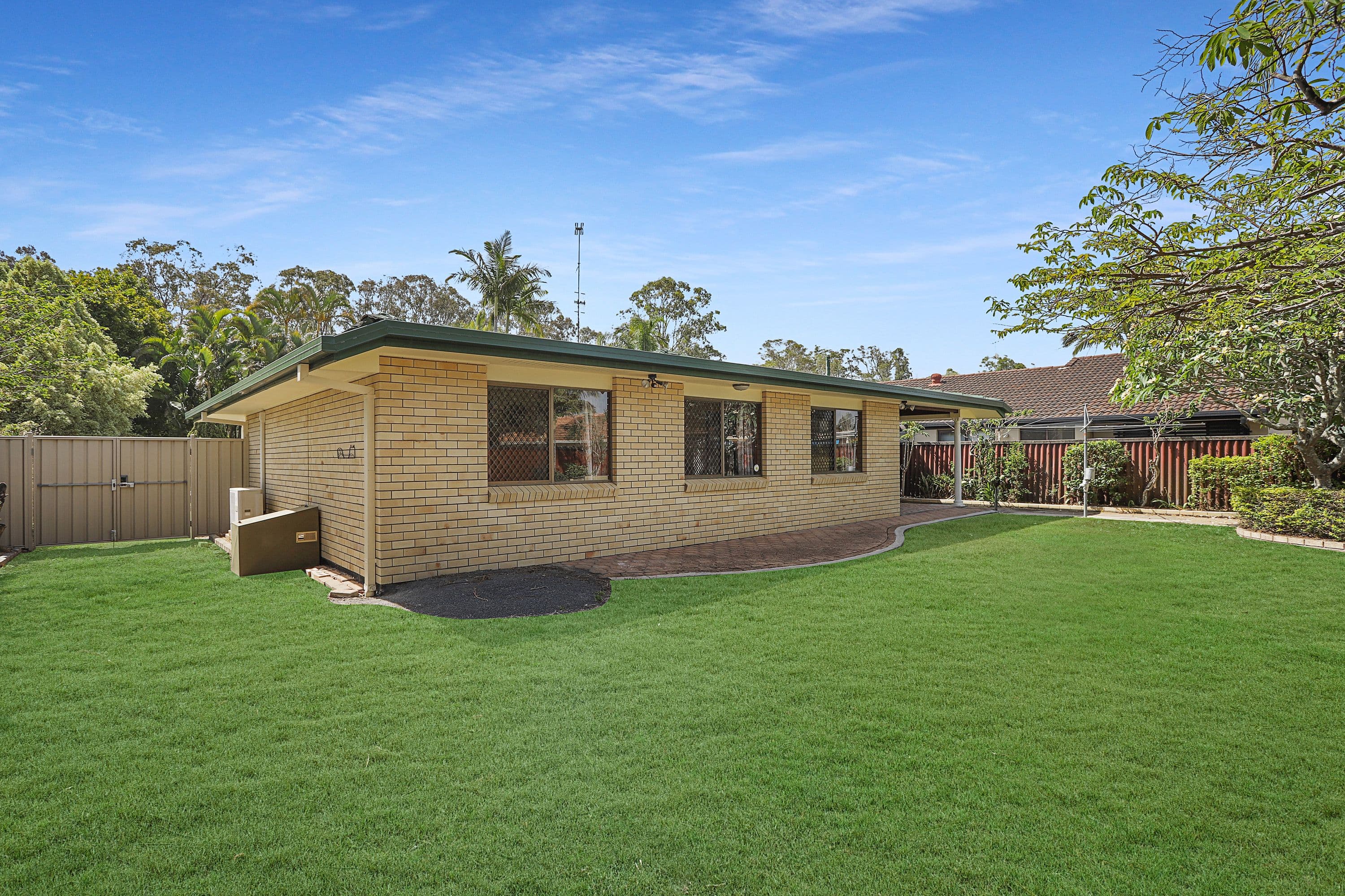 194 Tallebudgera Drive, Palm Beach QLD 4221, Palm Beach - Thumbnail 2