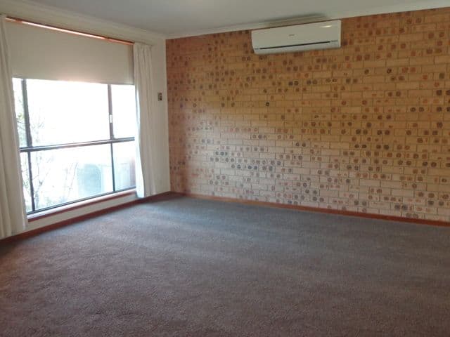 38 Dexter Street, Cook ACT 2614, Cook - Thumbnail 2
