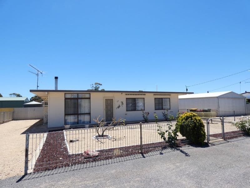 17 Progress Road, Hardwicke Bay SA 5575, Hardwicke Bay - Image 1