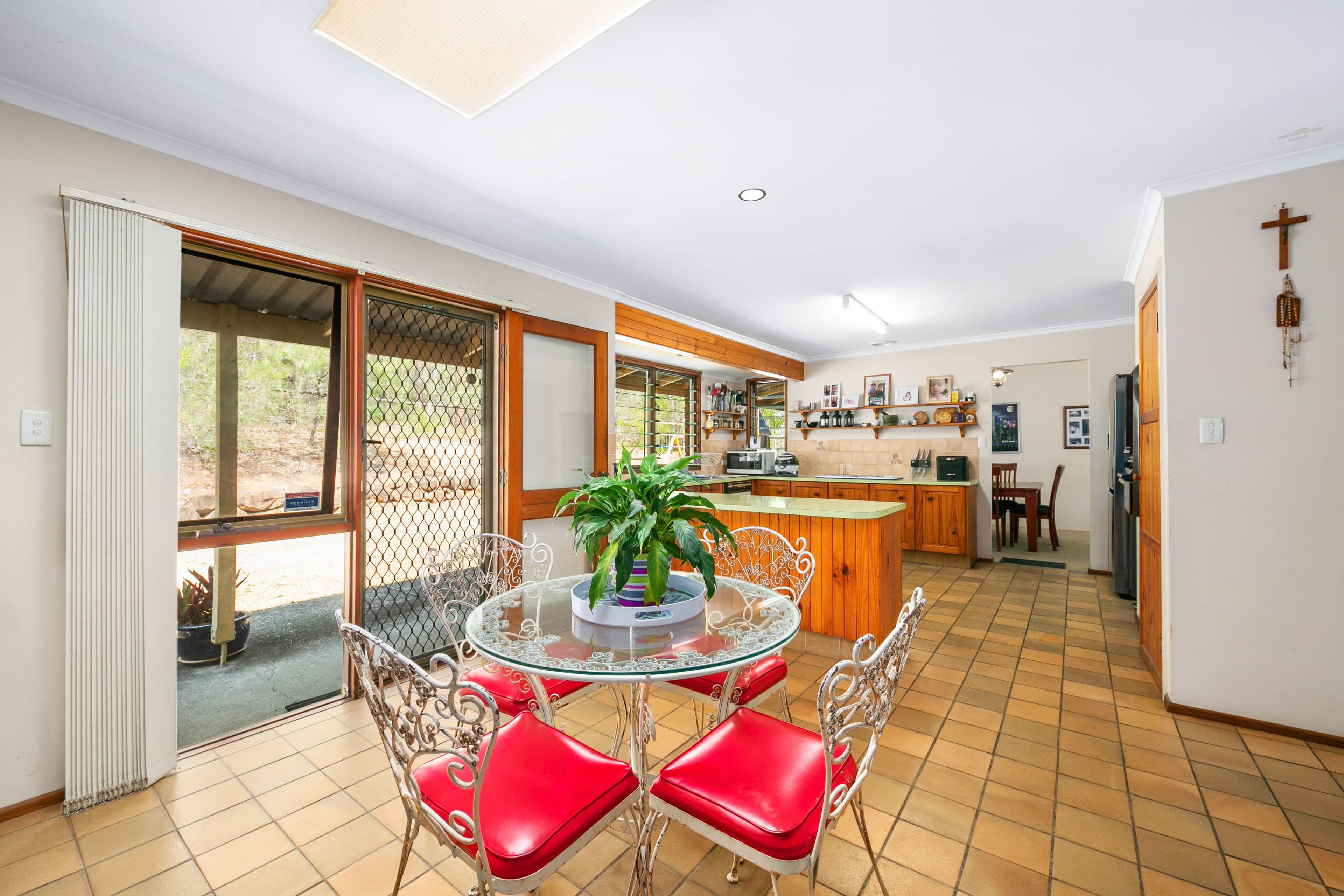 10 Park Court, Springwood QLD 4127, Springwood - Thumbnail 4