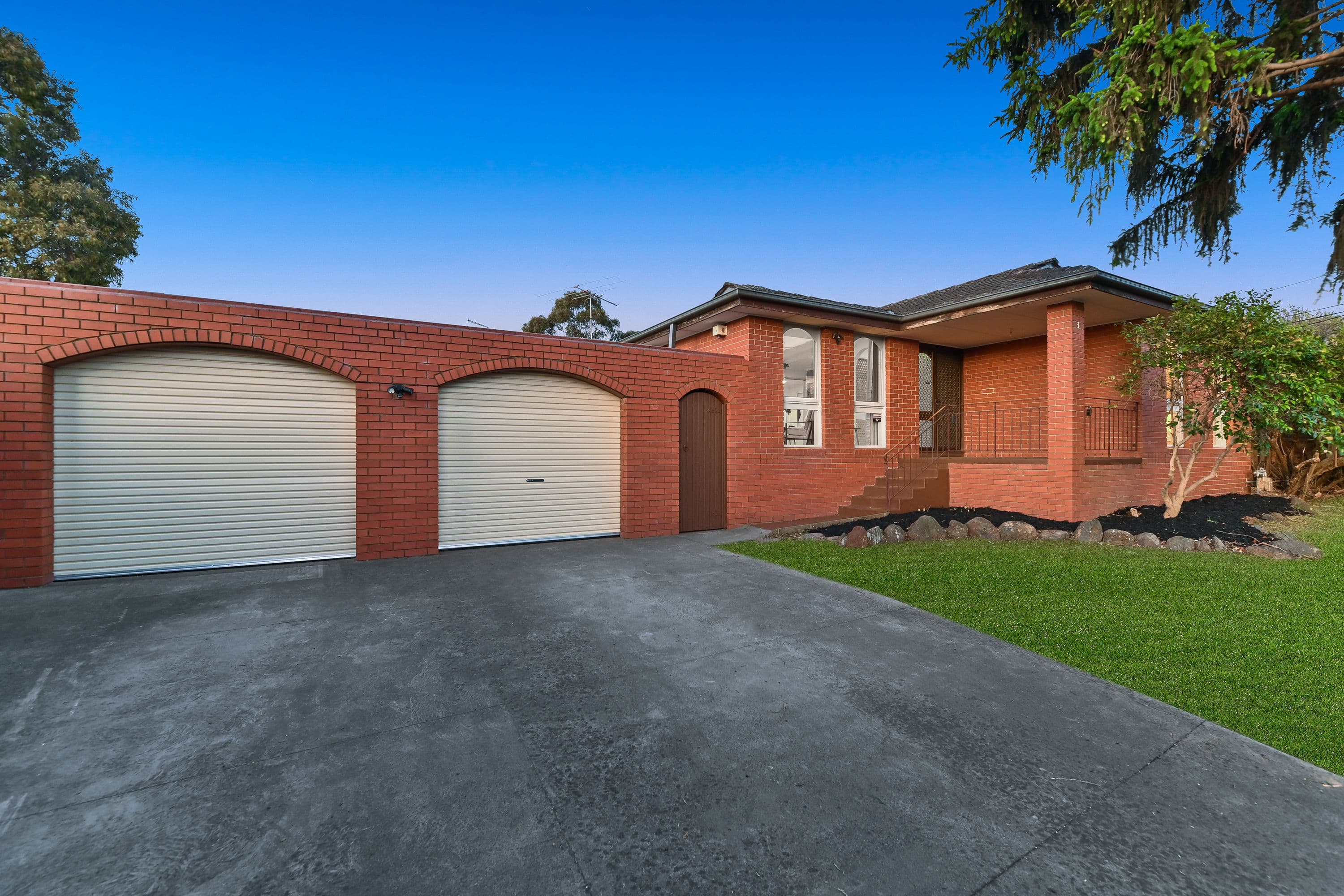 3 Cezanne Crescent, Wheelers Hill VIC 3150, Wheelers Hill - Thumbnail 2
