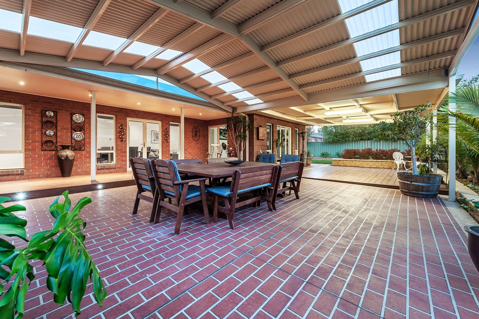 23 Kings Glen, Craigieburn VIC 3064, Craigieburn - Thumbnail 3