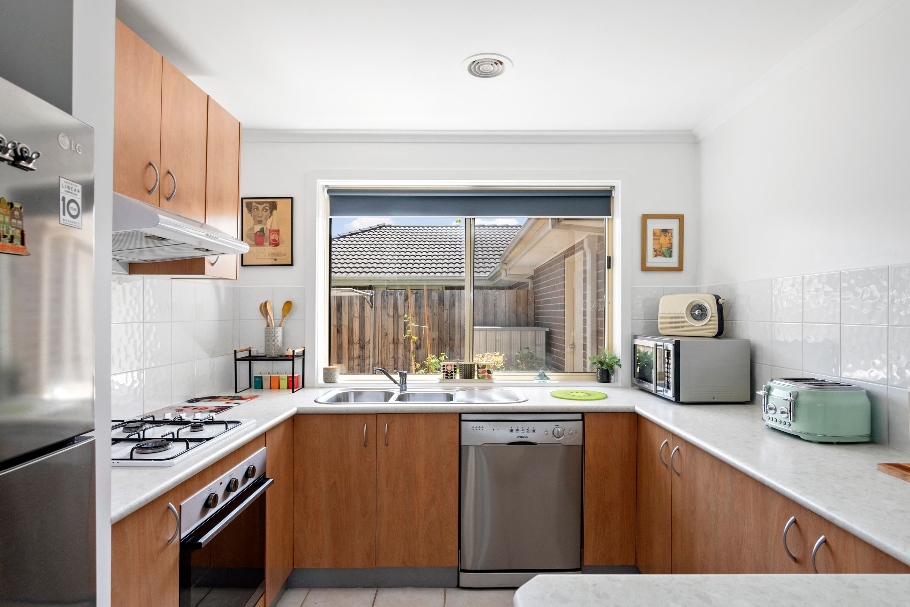 95 Ashleigh Avenue, Frankston VIC 3199, Frankston - Thumbnail 3