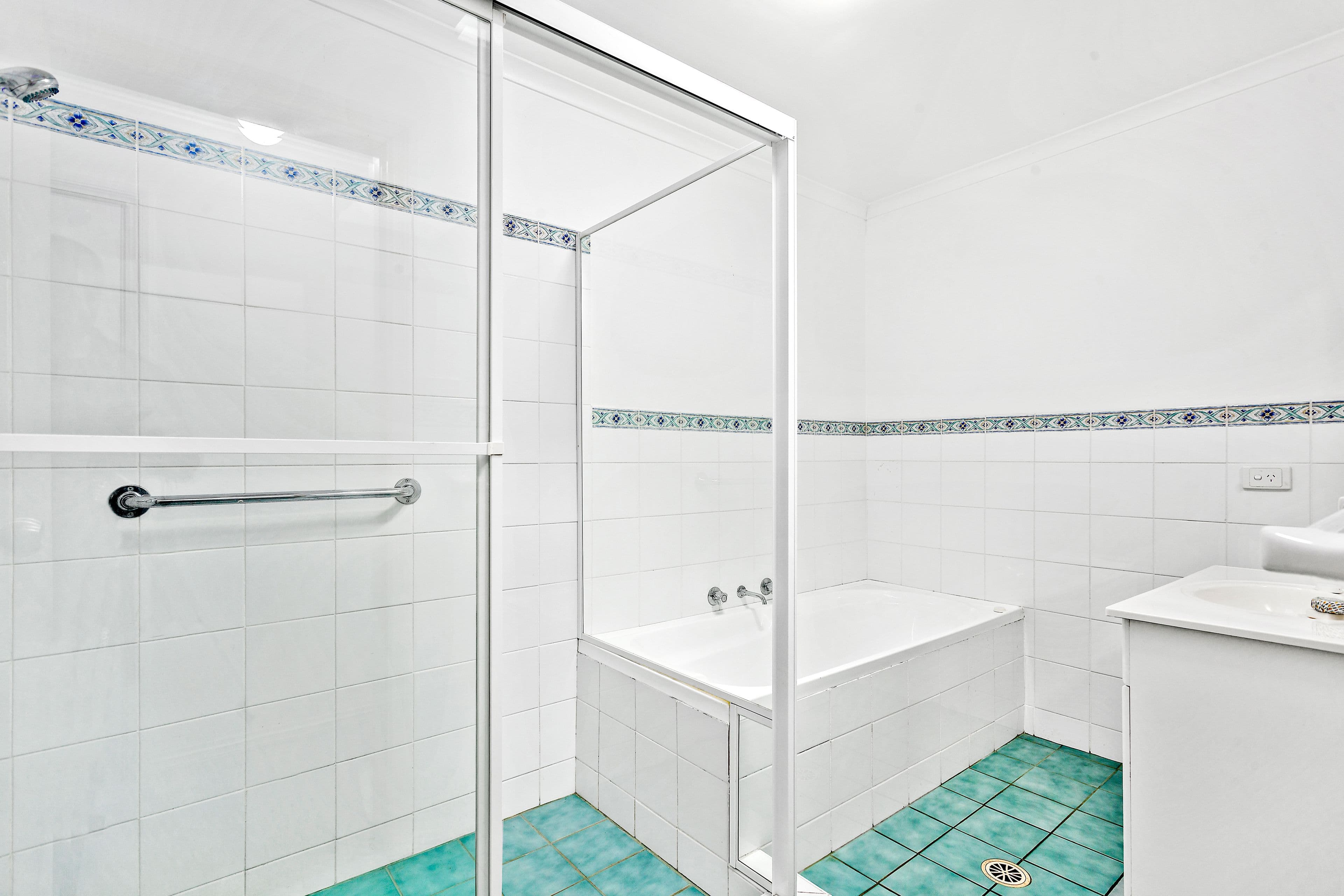 13 Henley Road, Thirroul NSW 2515, Thirroul - Thumbnail 8