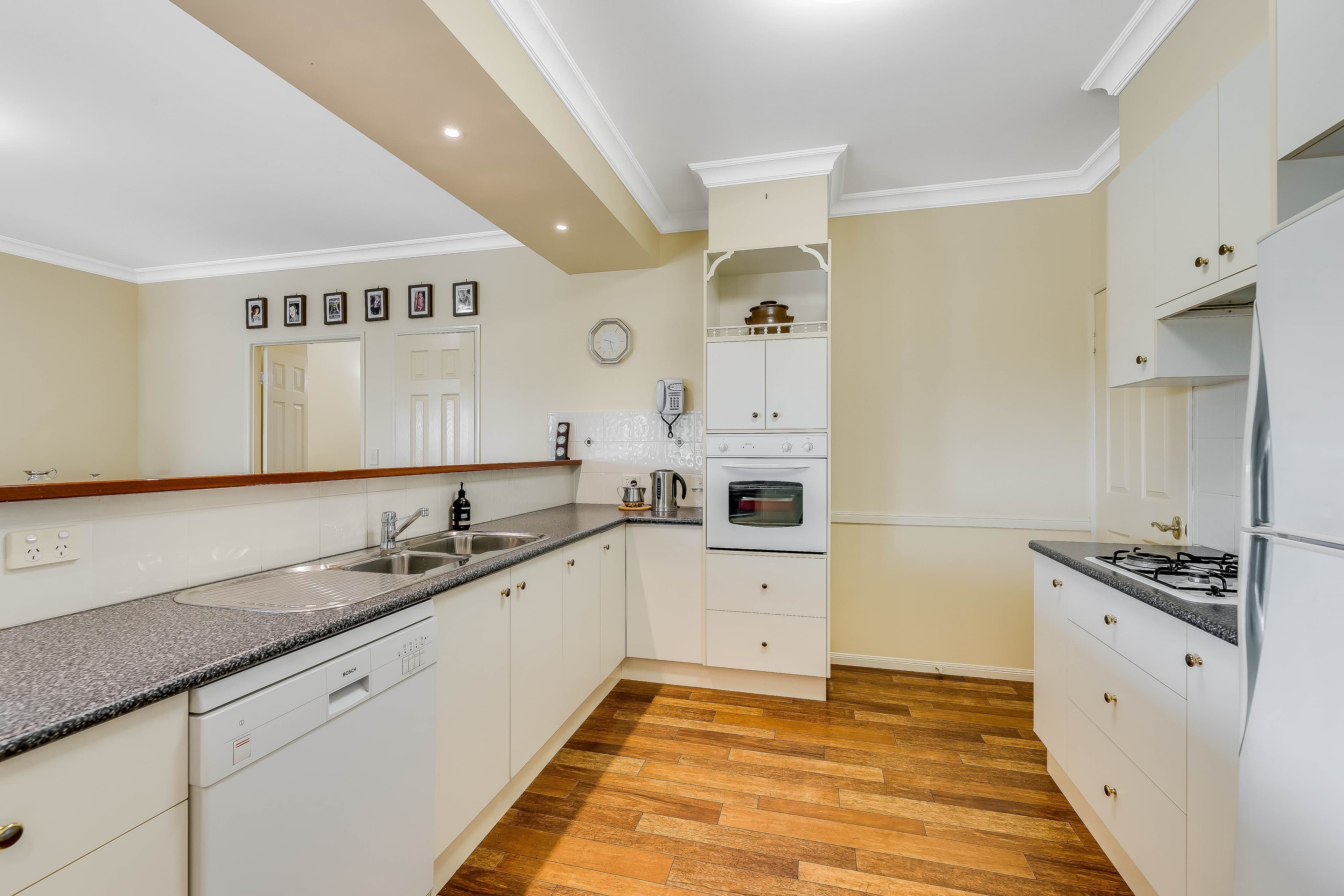 99 Shepperd Road, Vale View QLD 4352, Vale View - Thumbnail 4