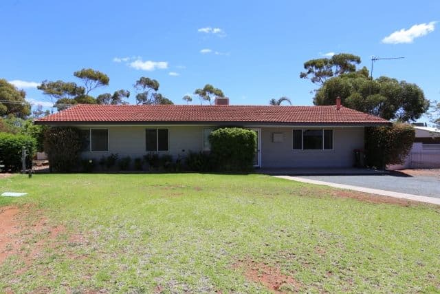 11 Sturt Pea Crescent, Kambalda West WA 6442, Kambalda West - Image 1