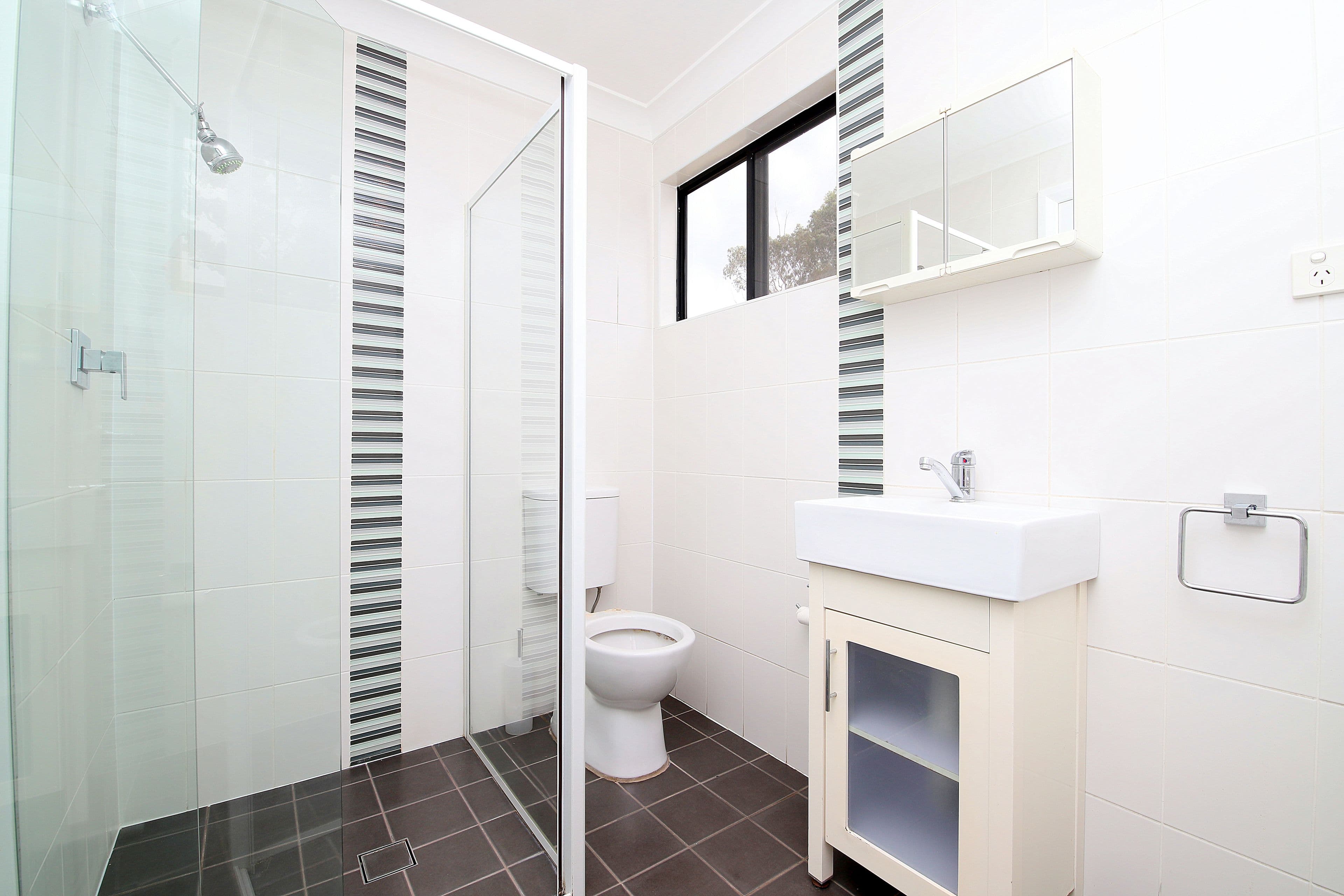 16 Rabaul Road, Georges Hall NSW 2198, Georges Hall - Thumbnail 5