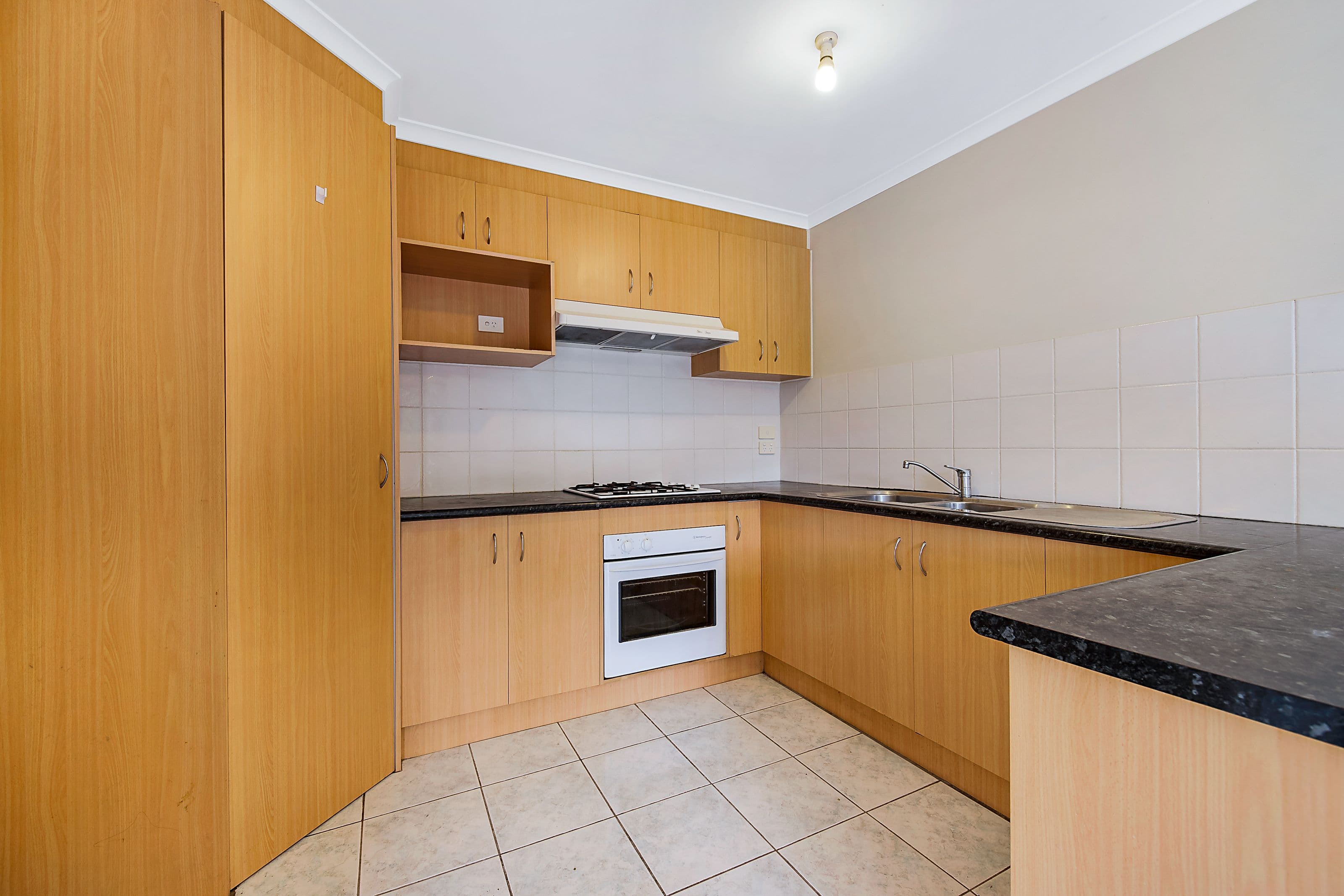 23 Bayview Avenue, Clayton VIC 3168, Clayton - Thumbnail 3