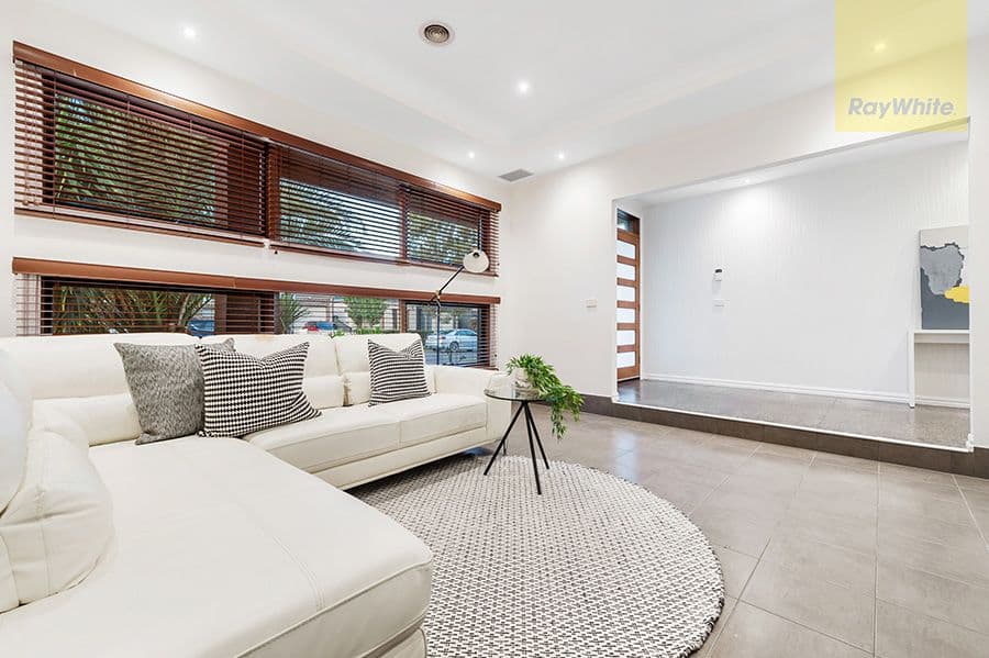 27 Somersby Road, Craigieburn VIC 3064, Craigieburn - Thumbnail 3