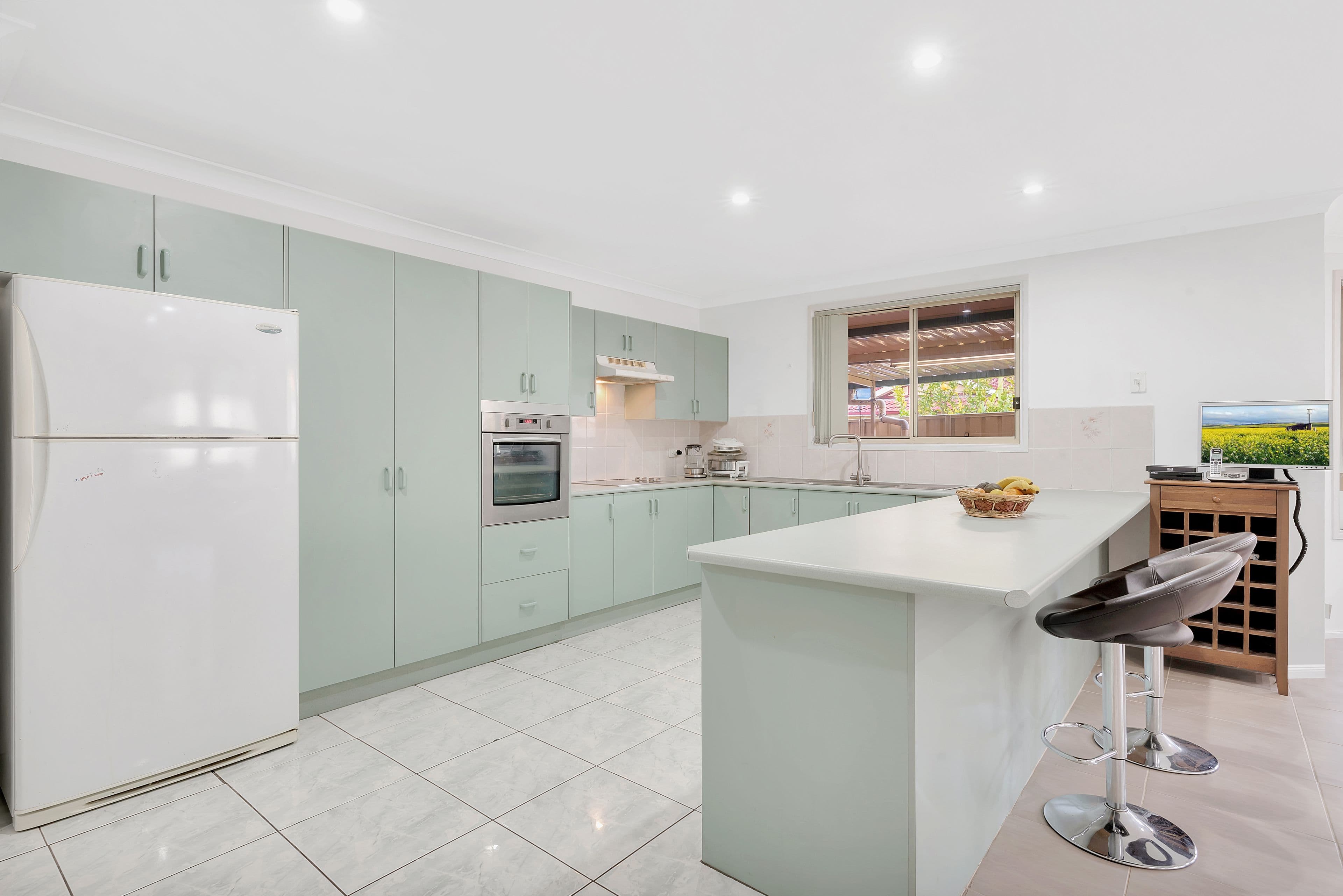 7 Barnwell Place, Cecil Hills - Thumbnail 4