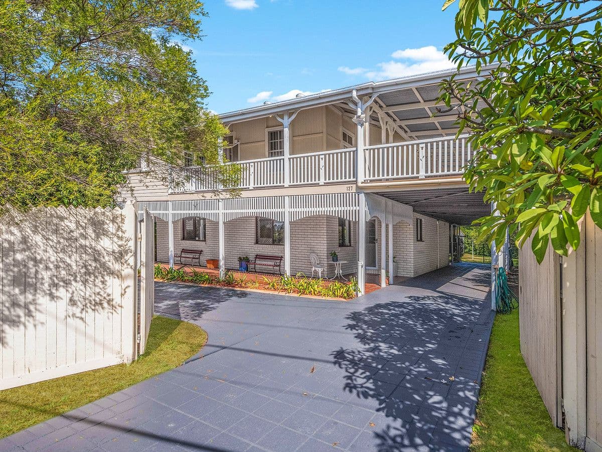 127 Honour Avenue, Chelmer QLD 4068, Chelmer - Thumbnail 3