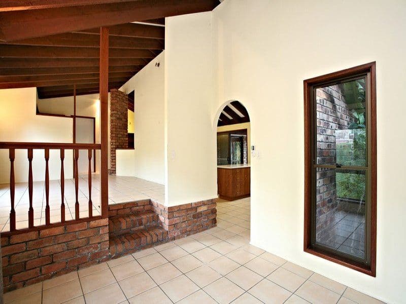 70 Raeside Street, Westlake QLD 4074, Westlake - Thumbnail 2