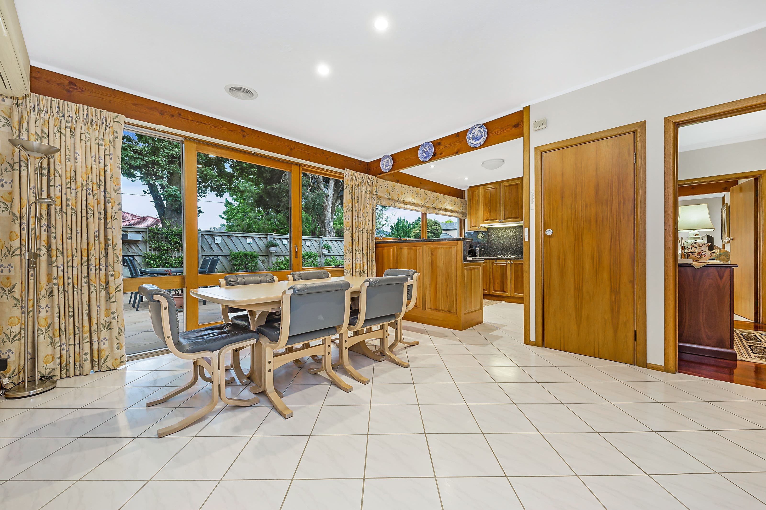 28 Kenilworth Crescent, Glen Waverley VIC 3150, Glen Waverley - Thumbnail 5