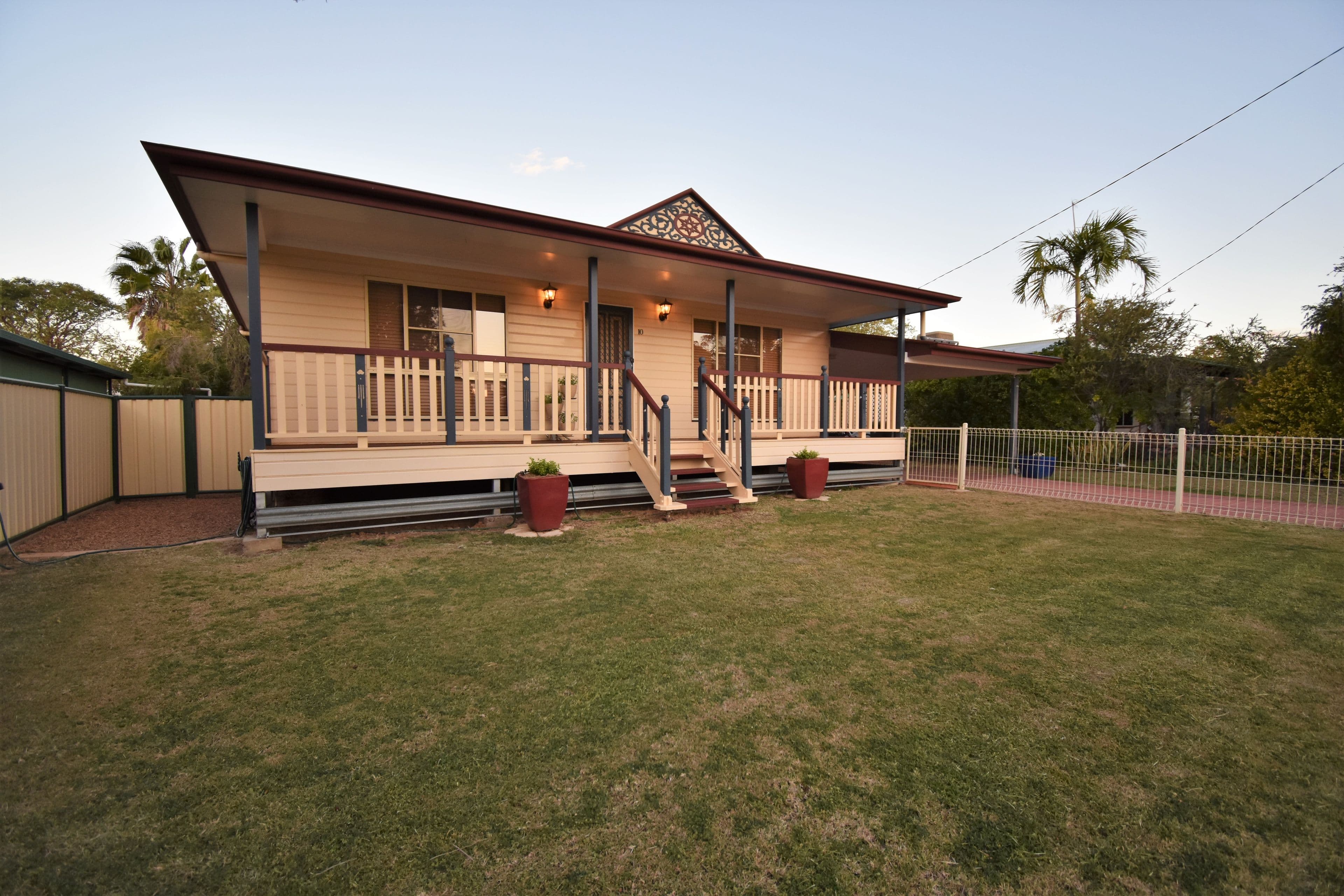 10 Jabiru Street, Longreach QLD 4730, Longreach - Image 1
