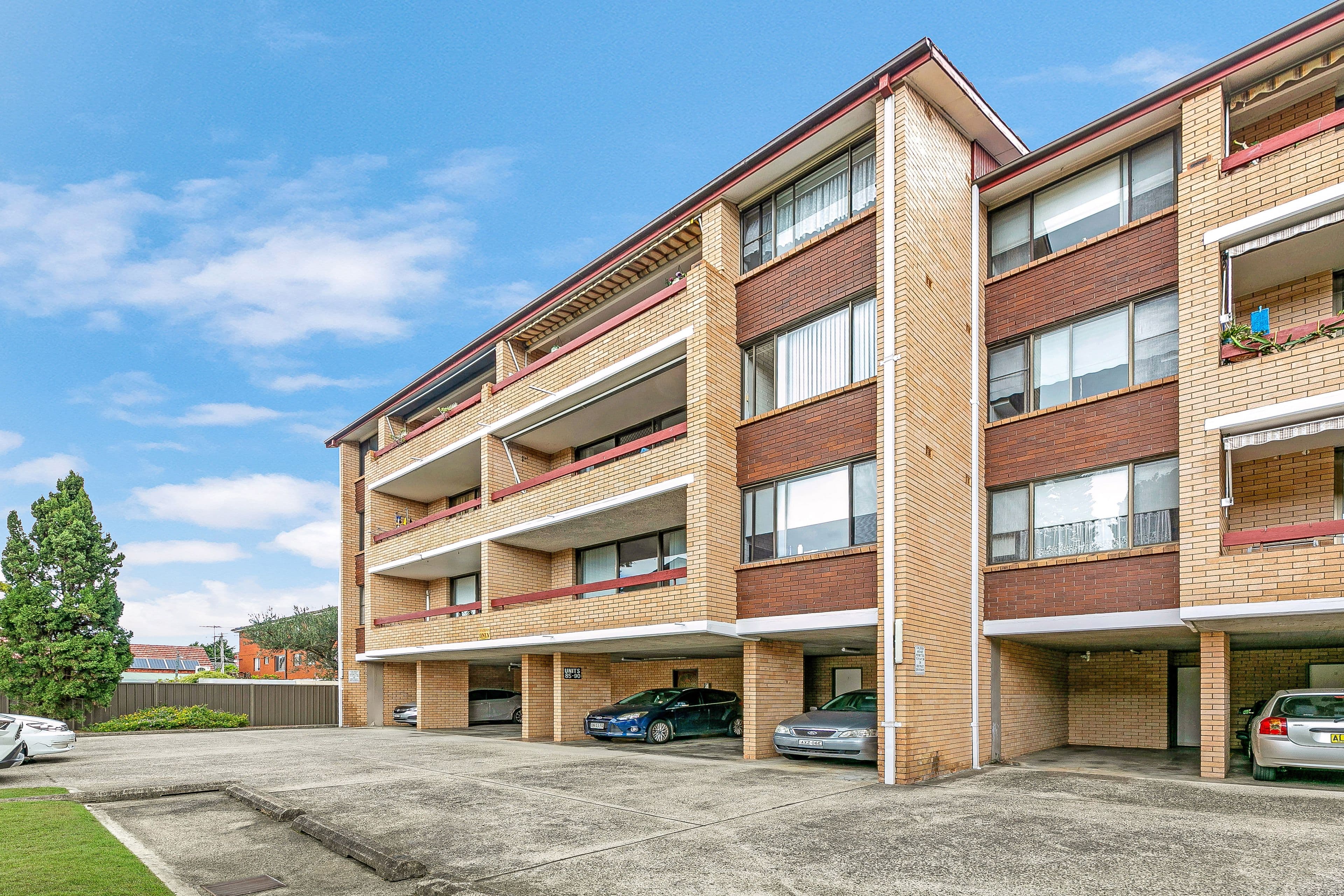 22 Tunbridge Street, Mascot NSW 2020, Mascot - Thumbnail 2