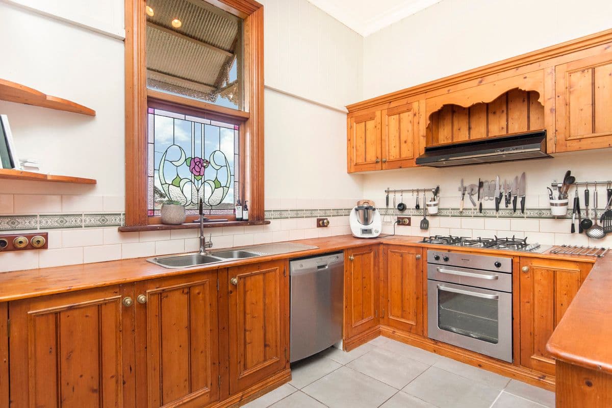 118 Botanic Road, Warrnambool VIC 3280, Warrnambool - Thumbnail 3