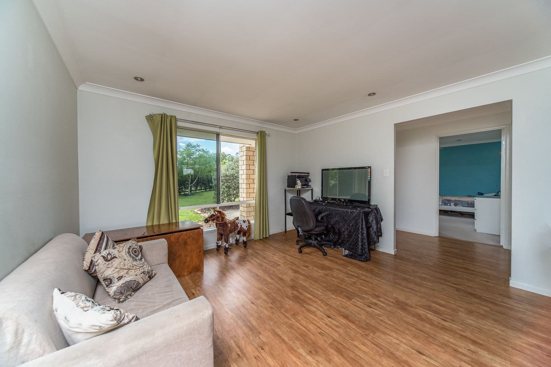 8-10 Halcot Court, Gleneagle QLD 4285, Gleneagle - Thumbnail 3