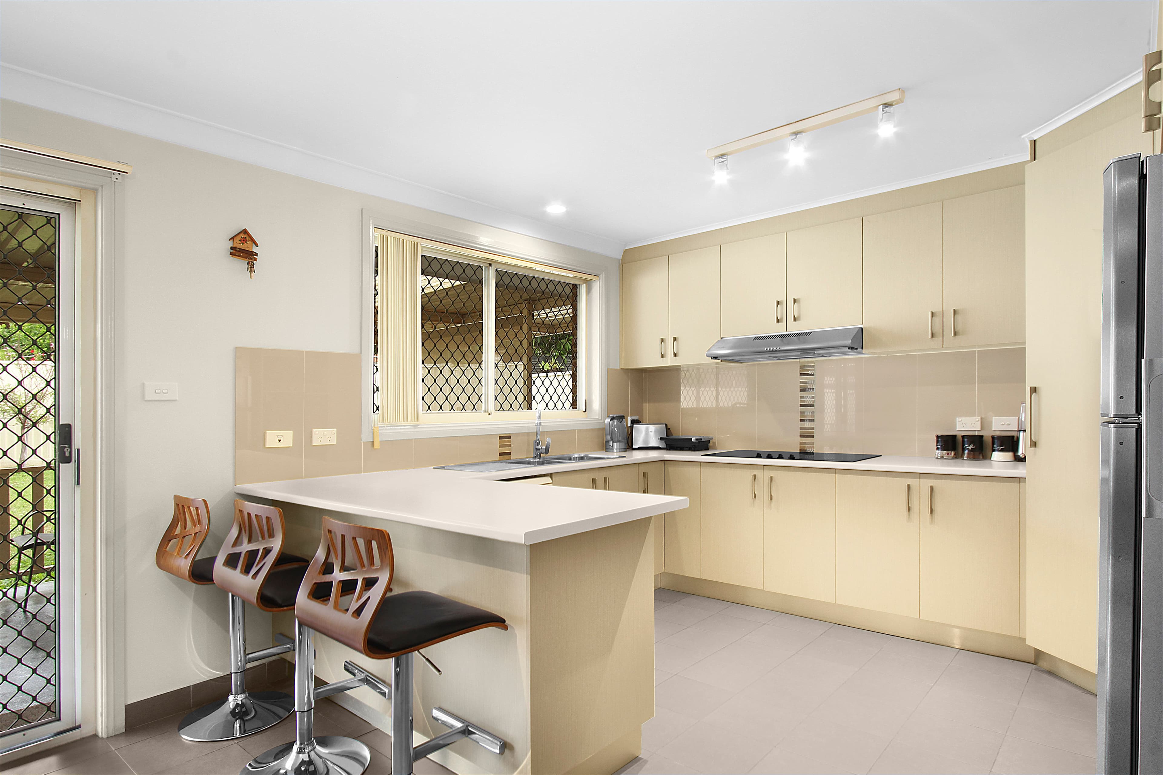 6 Bicane Close, Edensor Park - Thumbnail 3