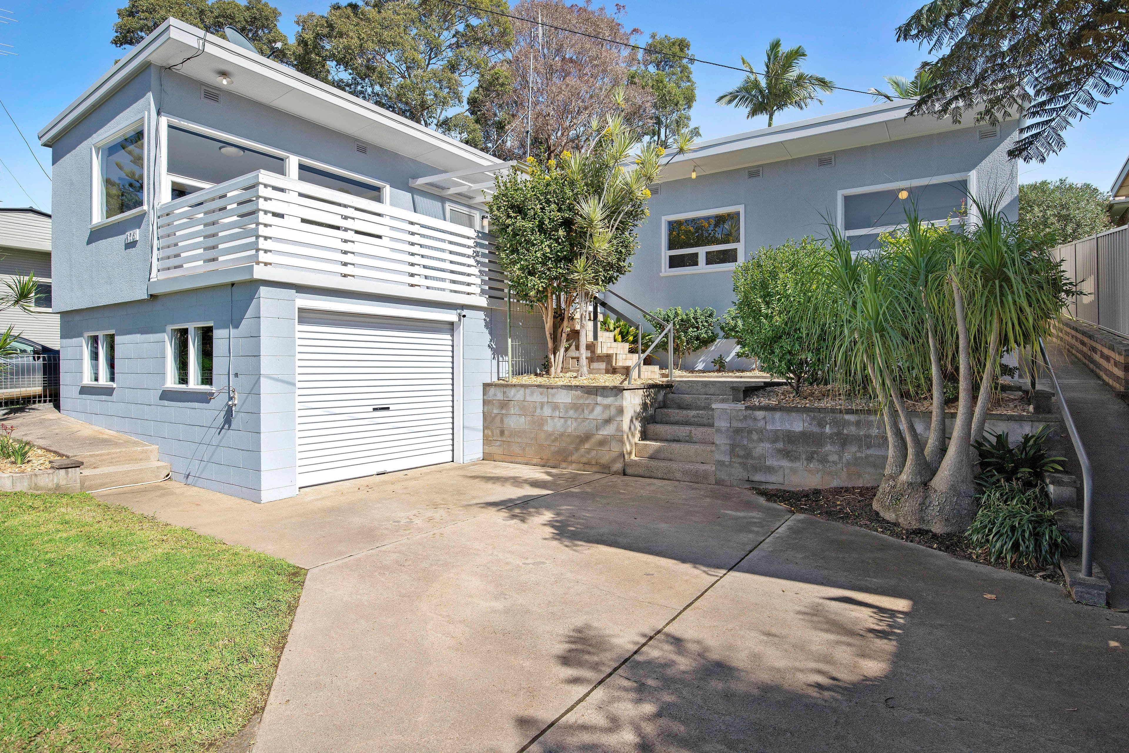 576 Beach Road, Denhams Beach - Image 1