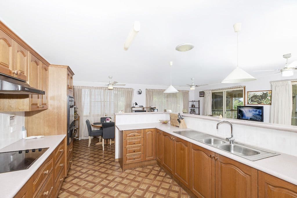 74 Alexander Parade, Arcadia Vale - Thumbnail 7