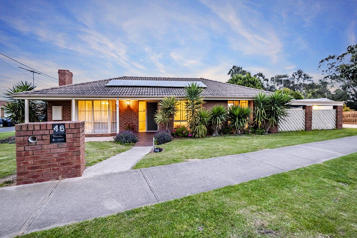 46 Courtenay Avenue, Cranbourne North VIC 3977, Cranbourne North - Image 1
