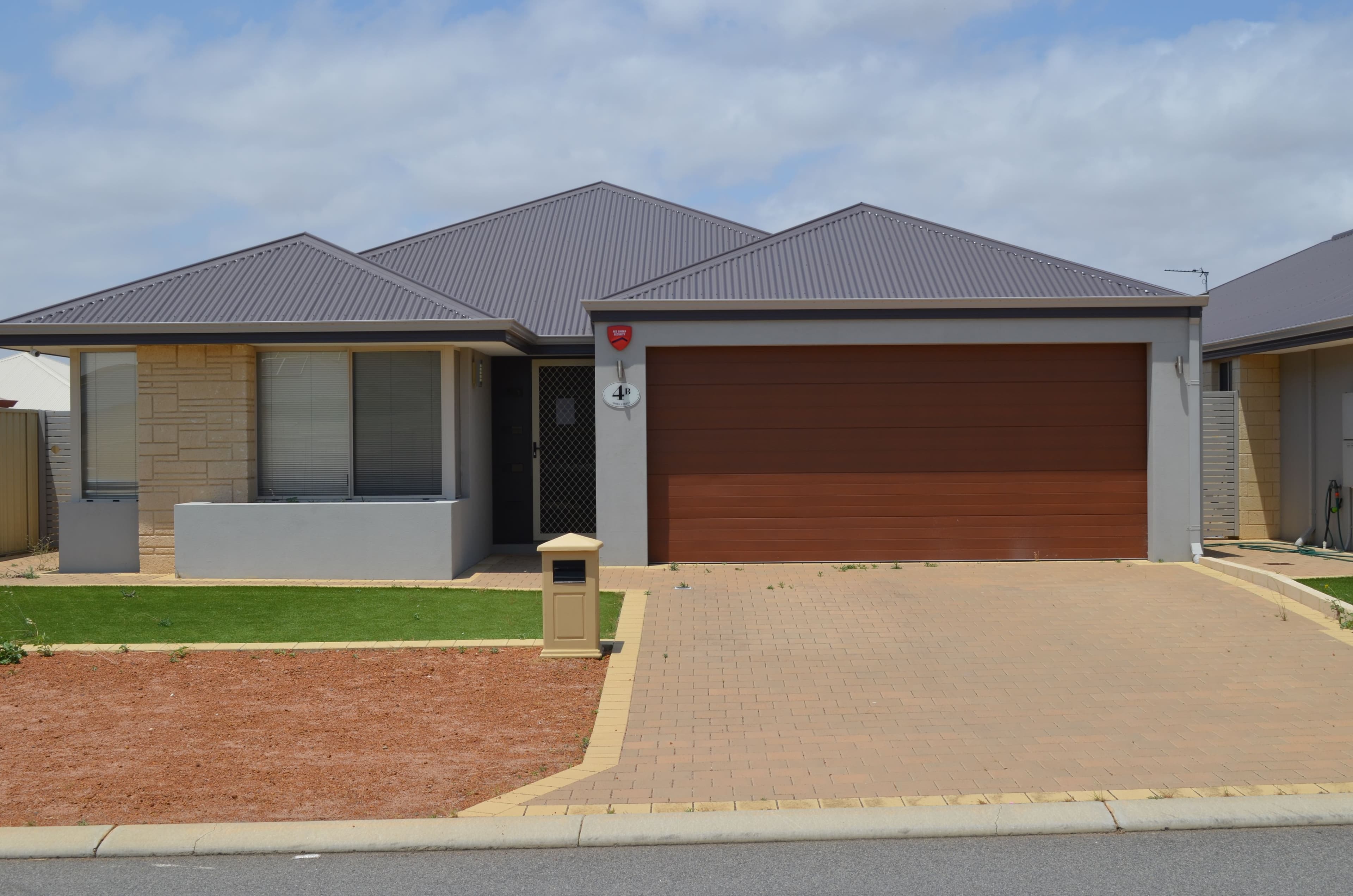 4B Niobe Street, Wandina WA 6530, Wandina - Image 1