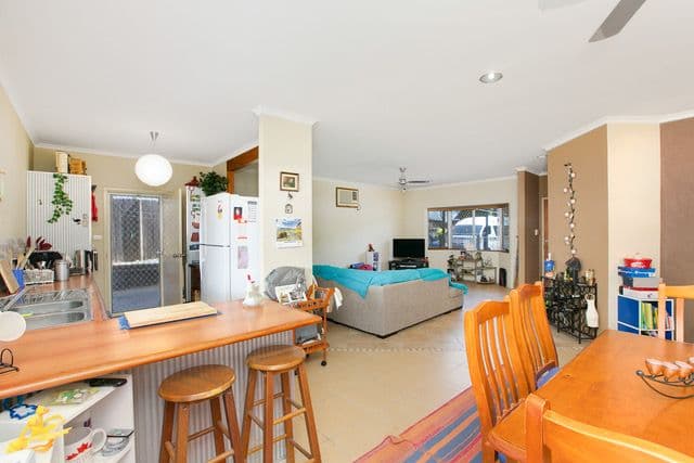 6 Milford Close, Kanimbla QLD 4870, Kanimbla - Thumbnail 2