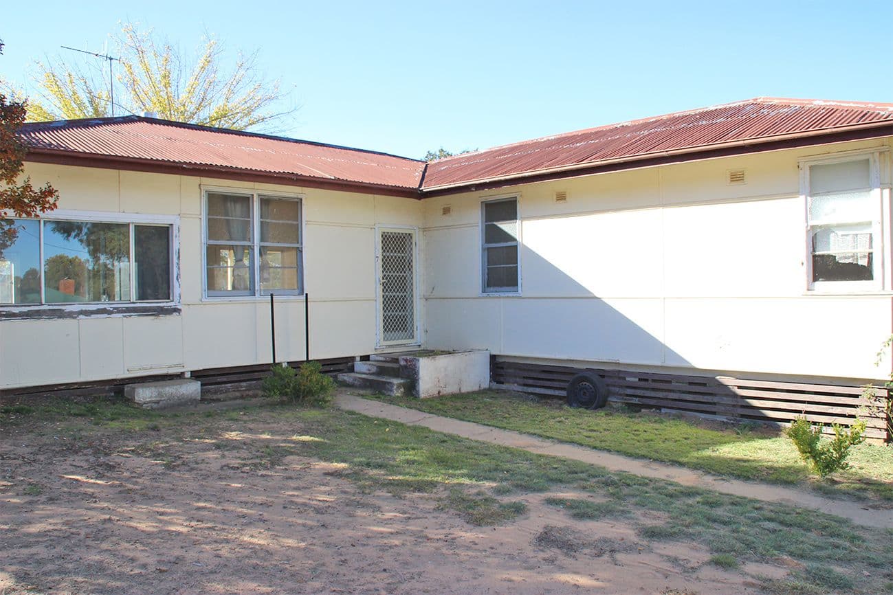 7 CLARKE Street, Coonabarabran NSW 2357, Coonabarabran - Image 1