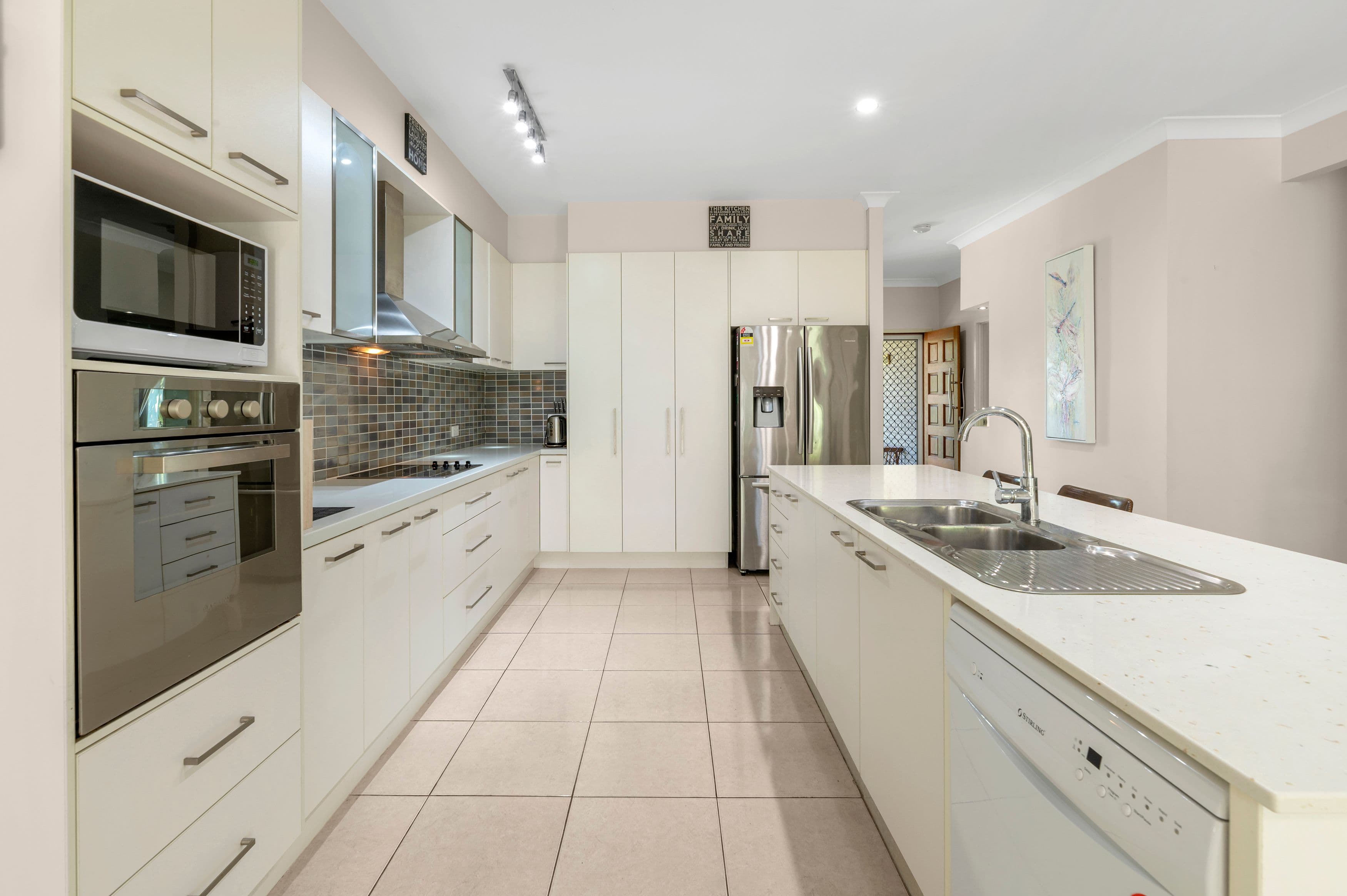 537 Reserve Road, Upper Coomera QLD 4209, Upper Coomera - Thumbnail 4