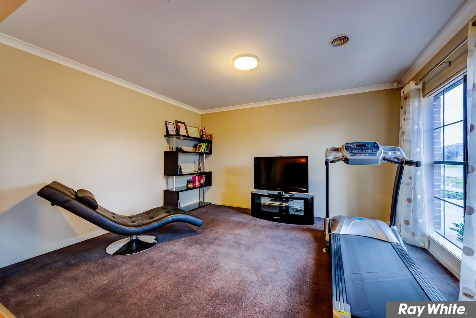 14 Barchester Avenue, Truganina VIC 3029, Truganina - Thumbnail 4